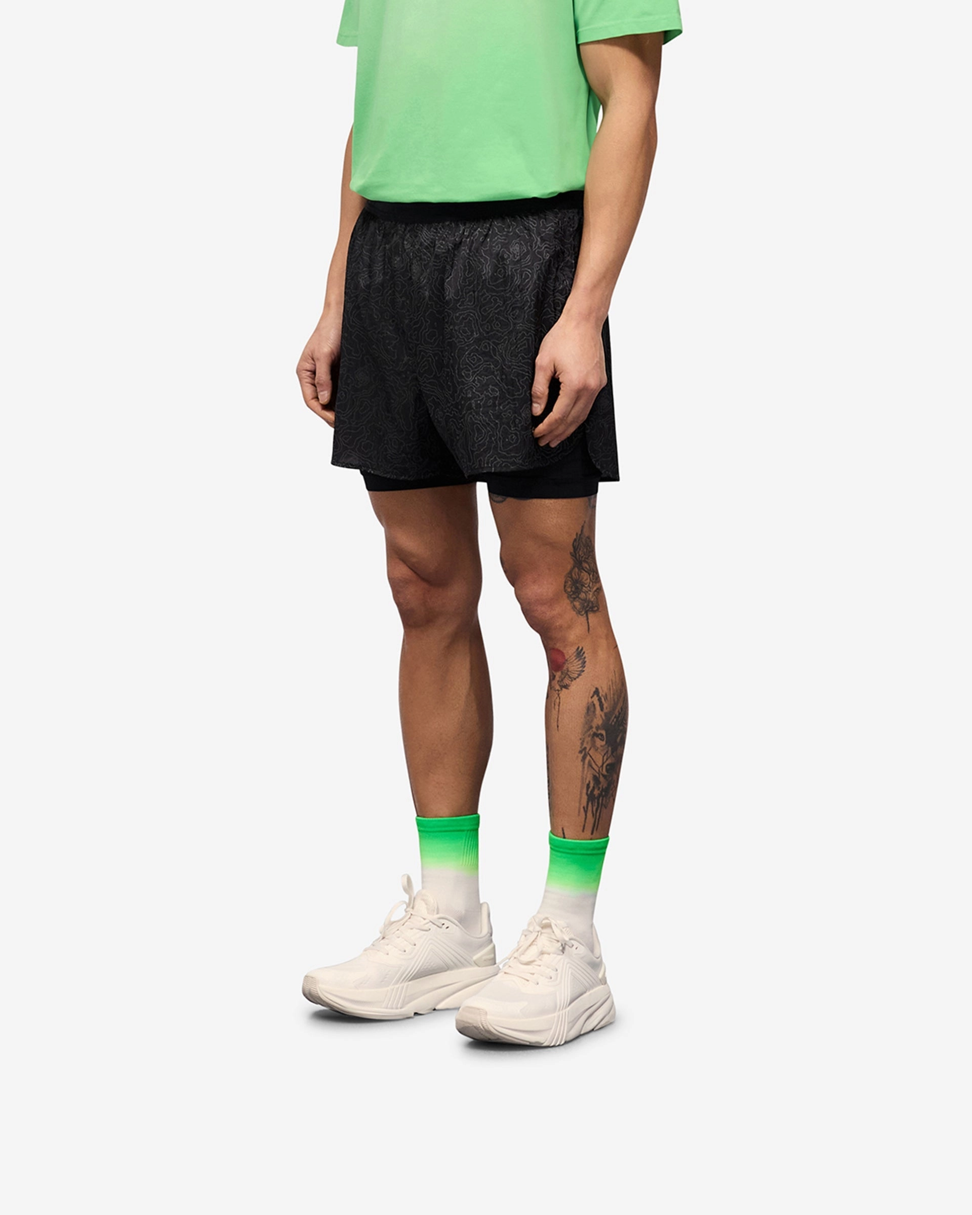 247 Contour 2-In-1 Run Shorts - Black Back pockets