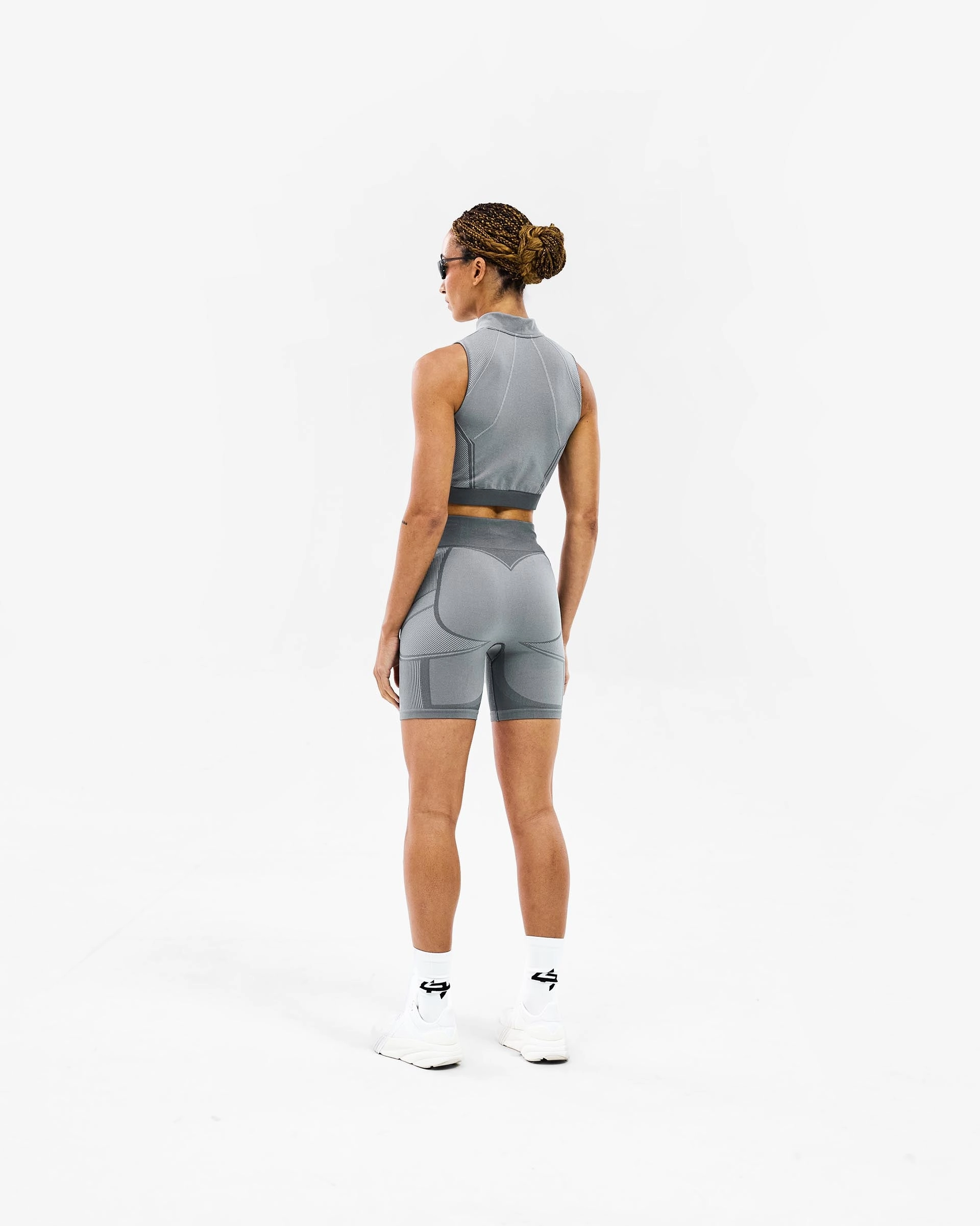 247 Hydro Seamless Training Short - Ice Grey Cool Breeze button-down look
