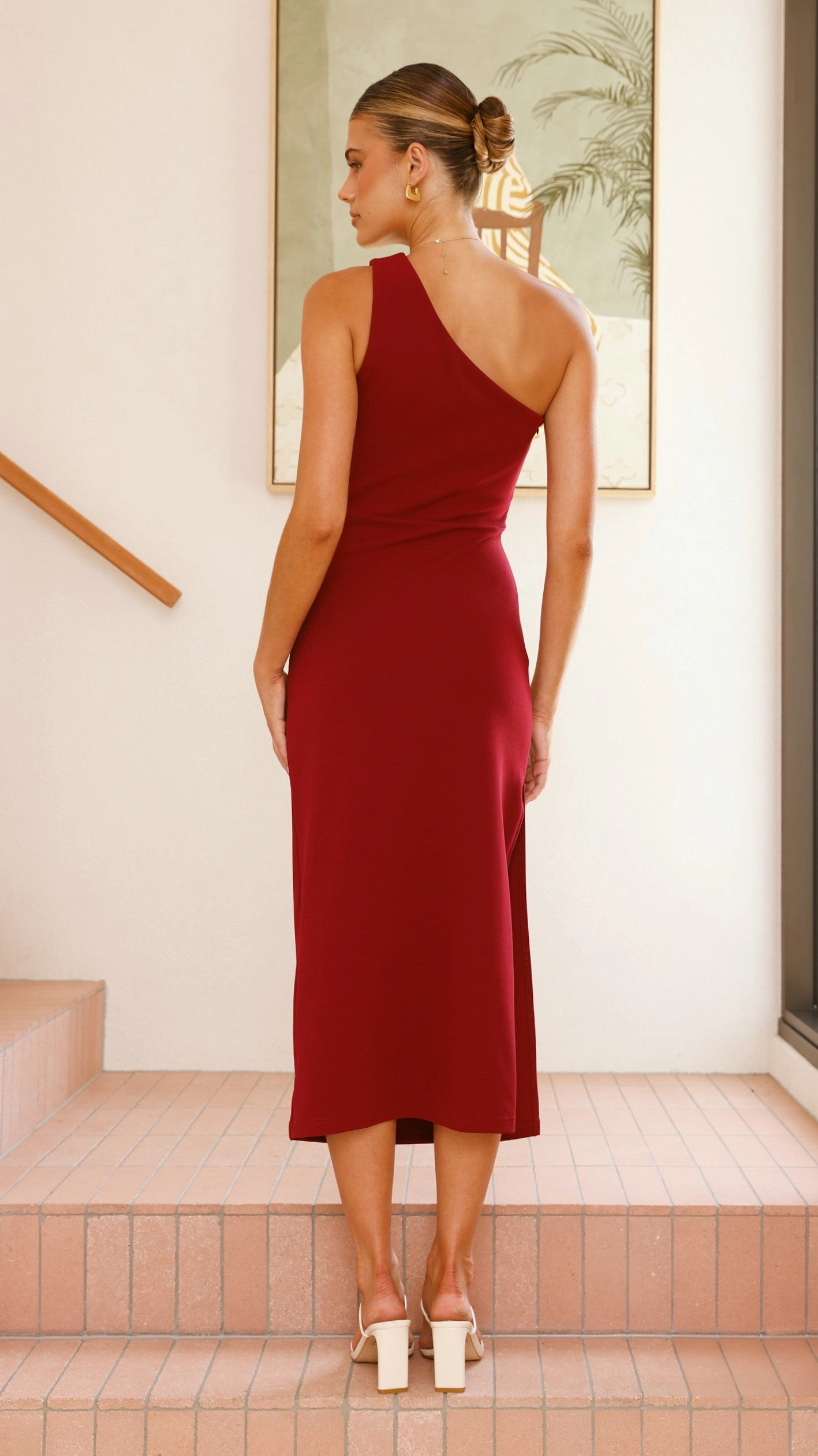 Outfit Boost Silky-Feel Alaina Midi Dress - Wine
