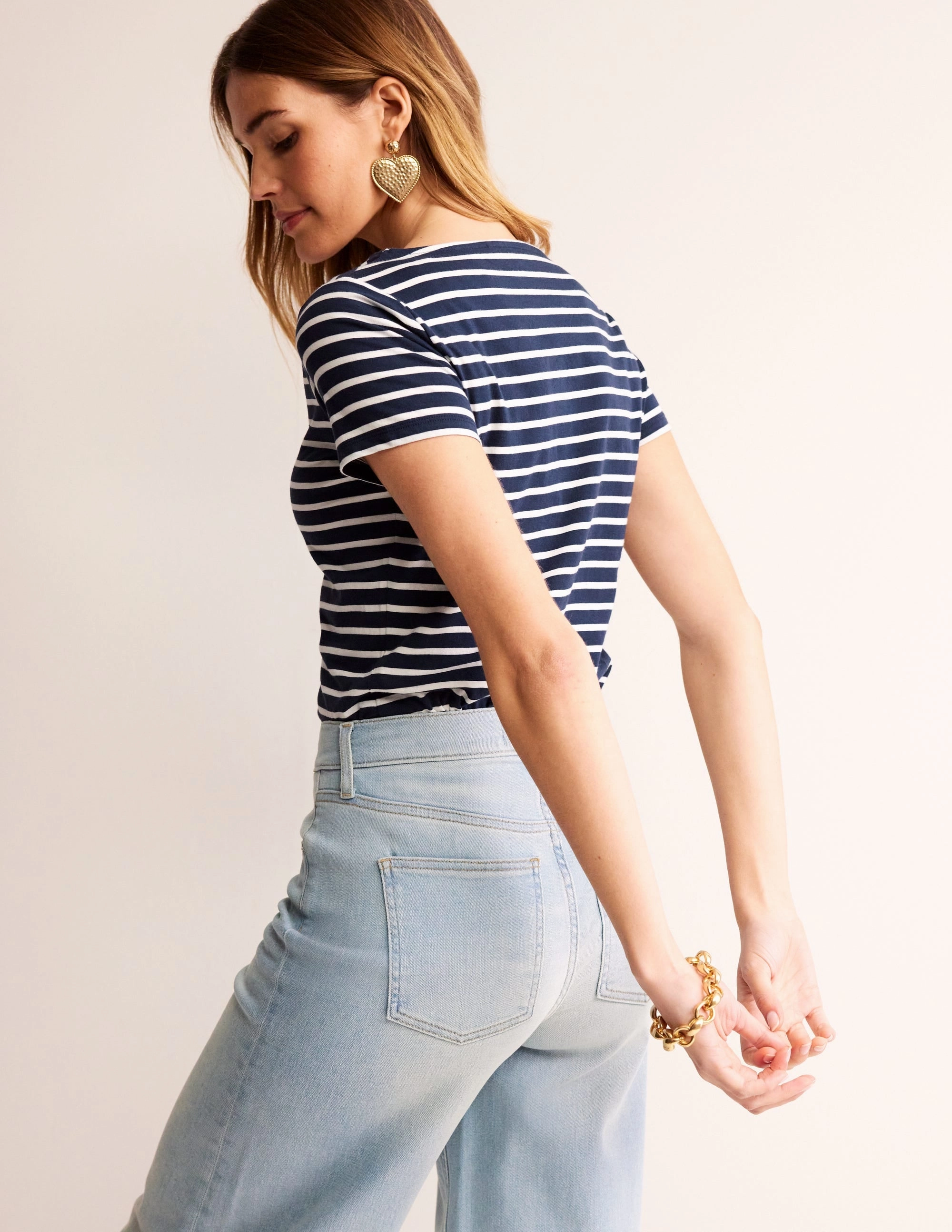 Ella Short Sleeve Breton-Navy, Ivory Hypoallergenic Fiber