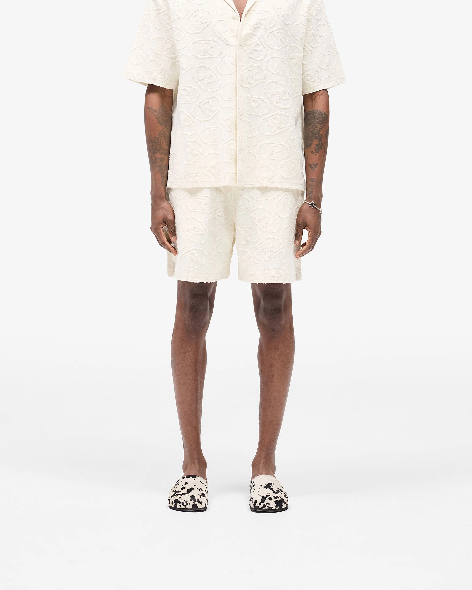 Chill Look Quick Dry Wear All Over Print Towel Short - Aged White
