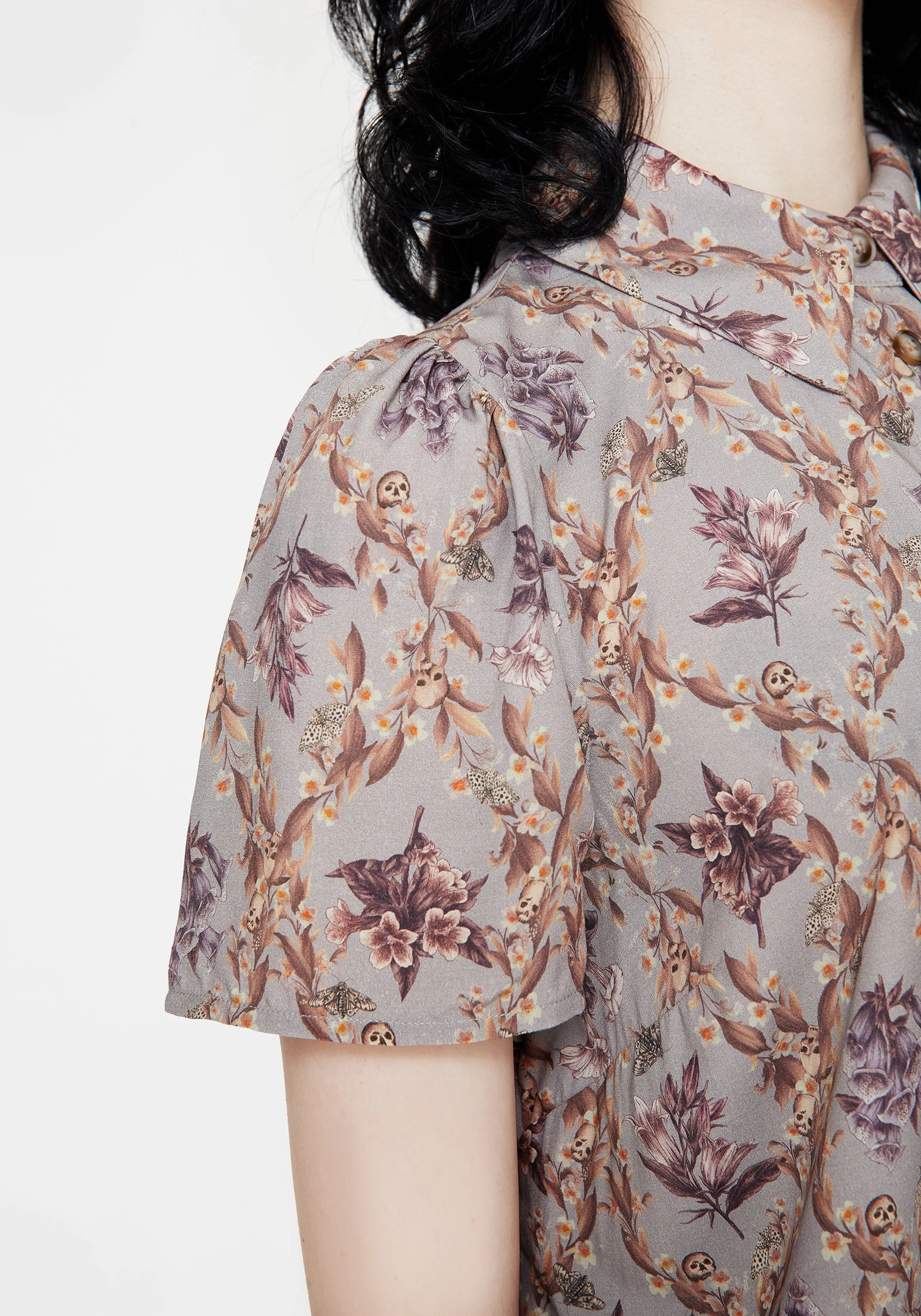 Blossom Floral Tile Printed Cropped Button Up Shirt Party Ready Oversized style