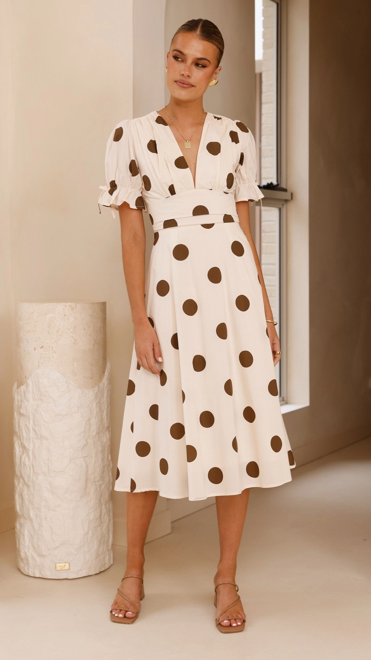 Comfort waistband Casual Wear Alondra Midi Dress - White/Camel Polka