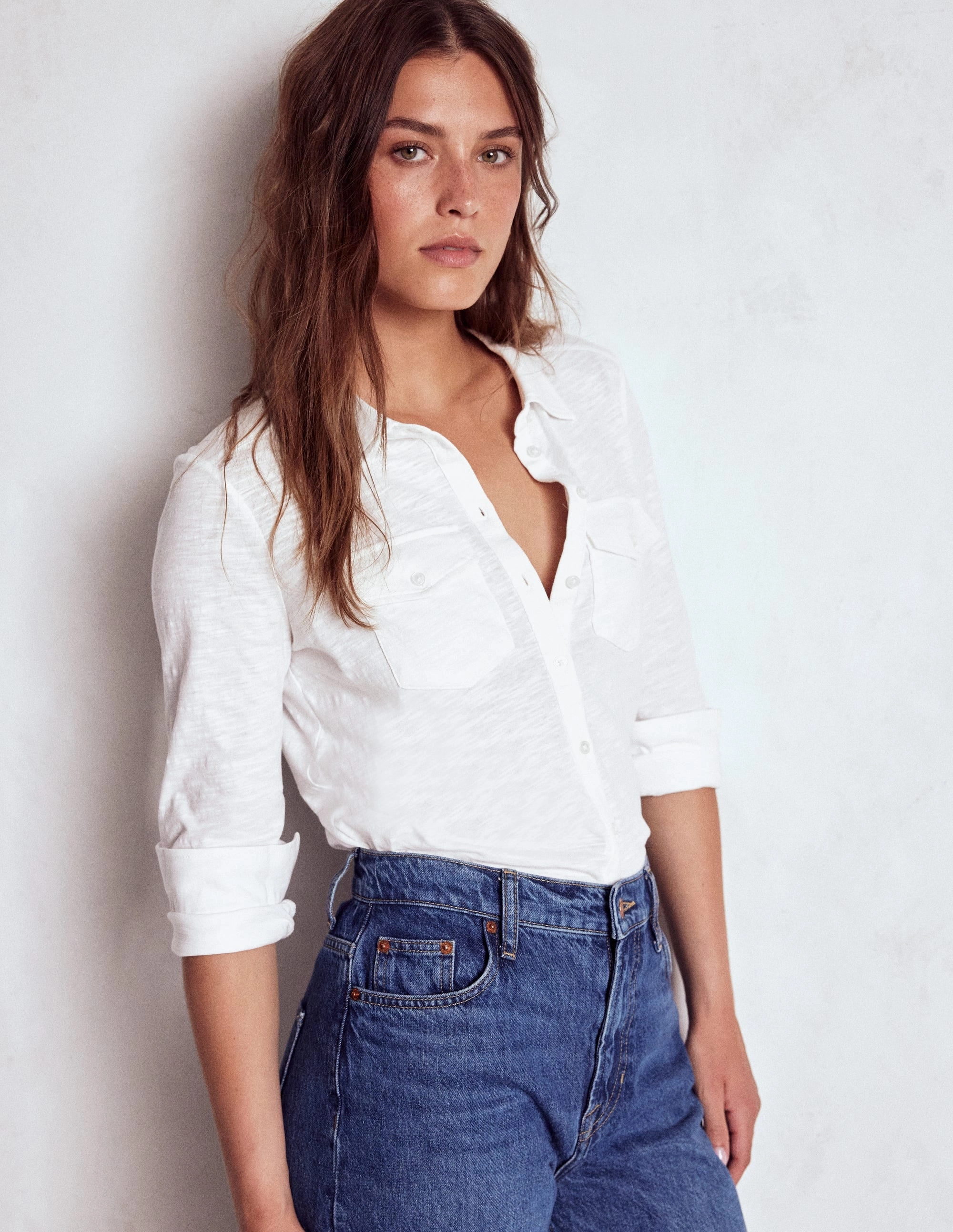 FadeResistant Finish Quick Access Slit Amy Jersey Shirt-White