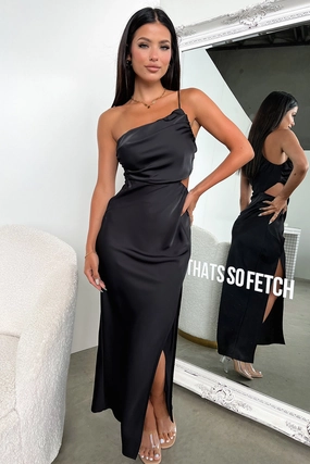 Antonella Maxi Dress - Black Relaxed Vibe Flowy-Shape