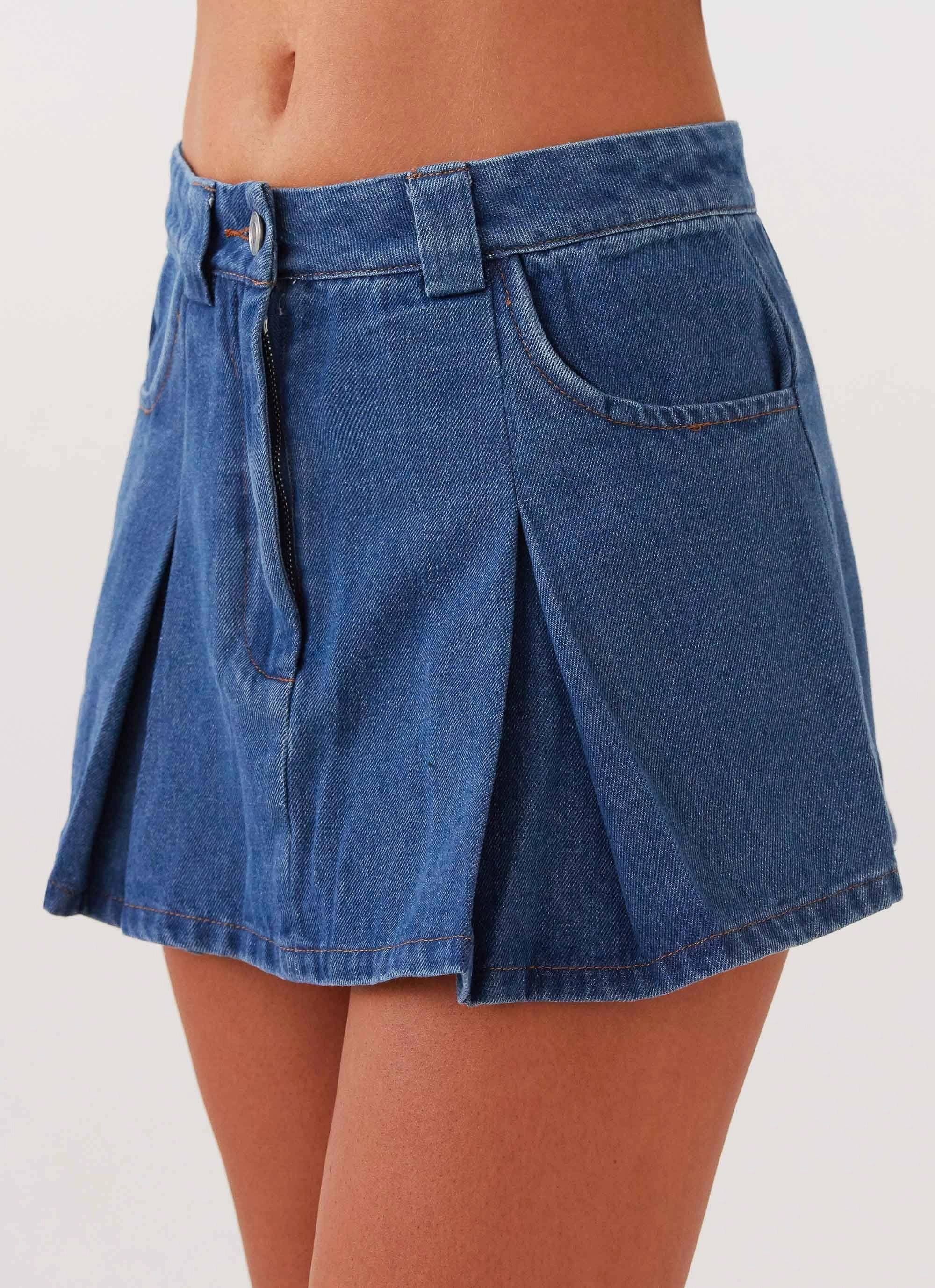 Ashlyn Denim Mini Skirt - Indigo Clean Finish Clean Fit