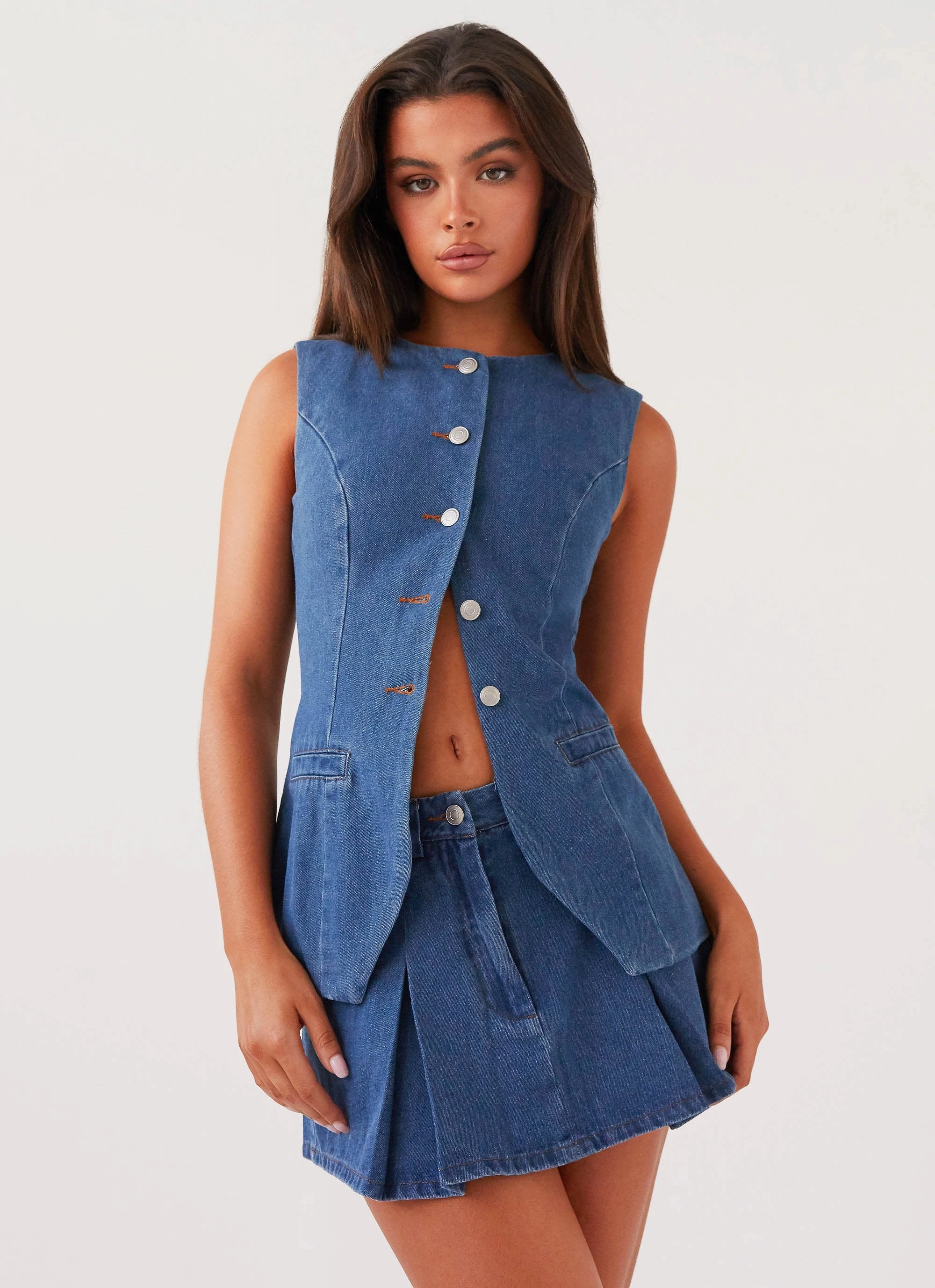 Ashlyn Denim Mini Skirt - Indigo Quiet Style Clean Outfit