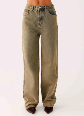 Back Again Straight Leg Denim Jeans - Brown Sand Wash No Gap Waist Engineering Body Friendly
