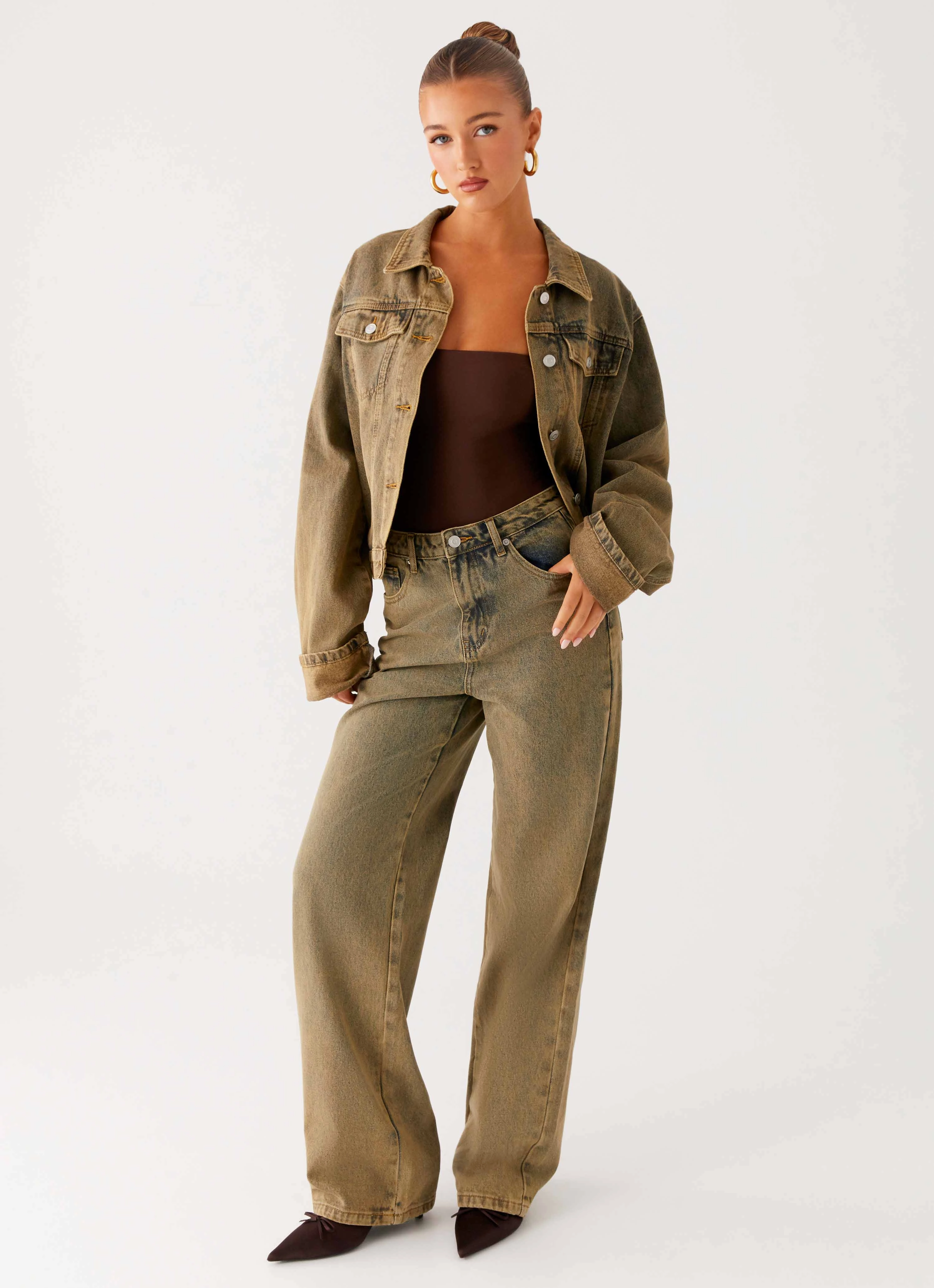 Unisex Wear Elegant Vintage Lover Modern Textured Back Again Straight Leg Denim Jeans - Brown Sand Wash
