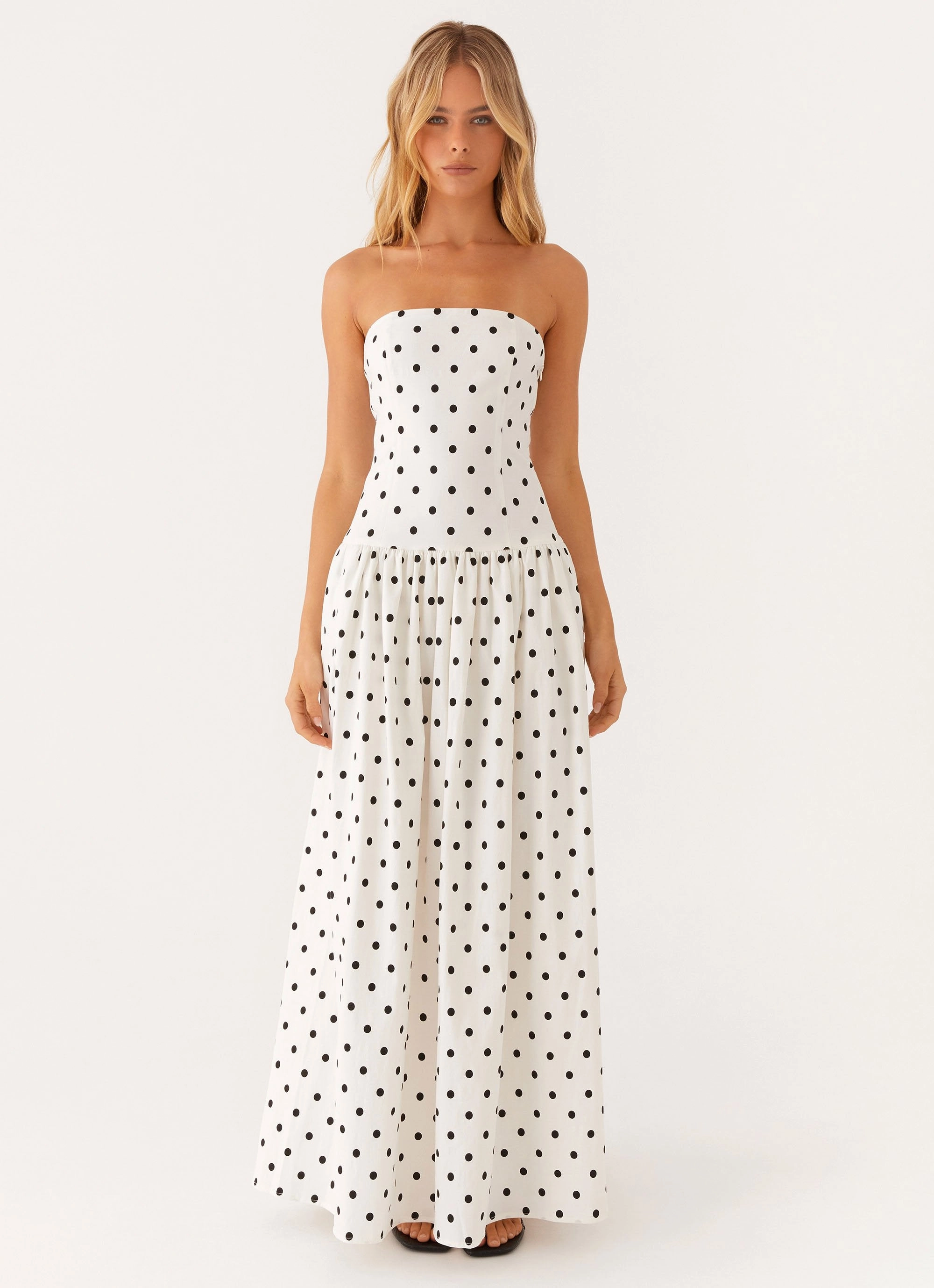 Andorra Maxi Dress - White Polkadot Comfortable Layering