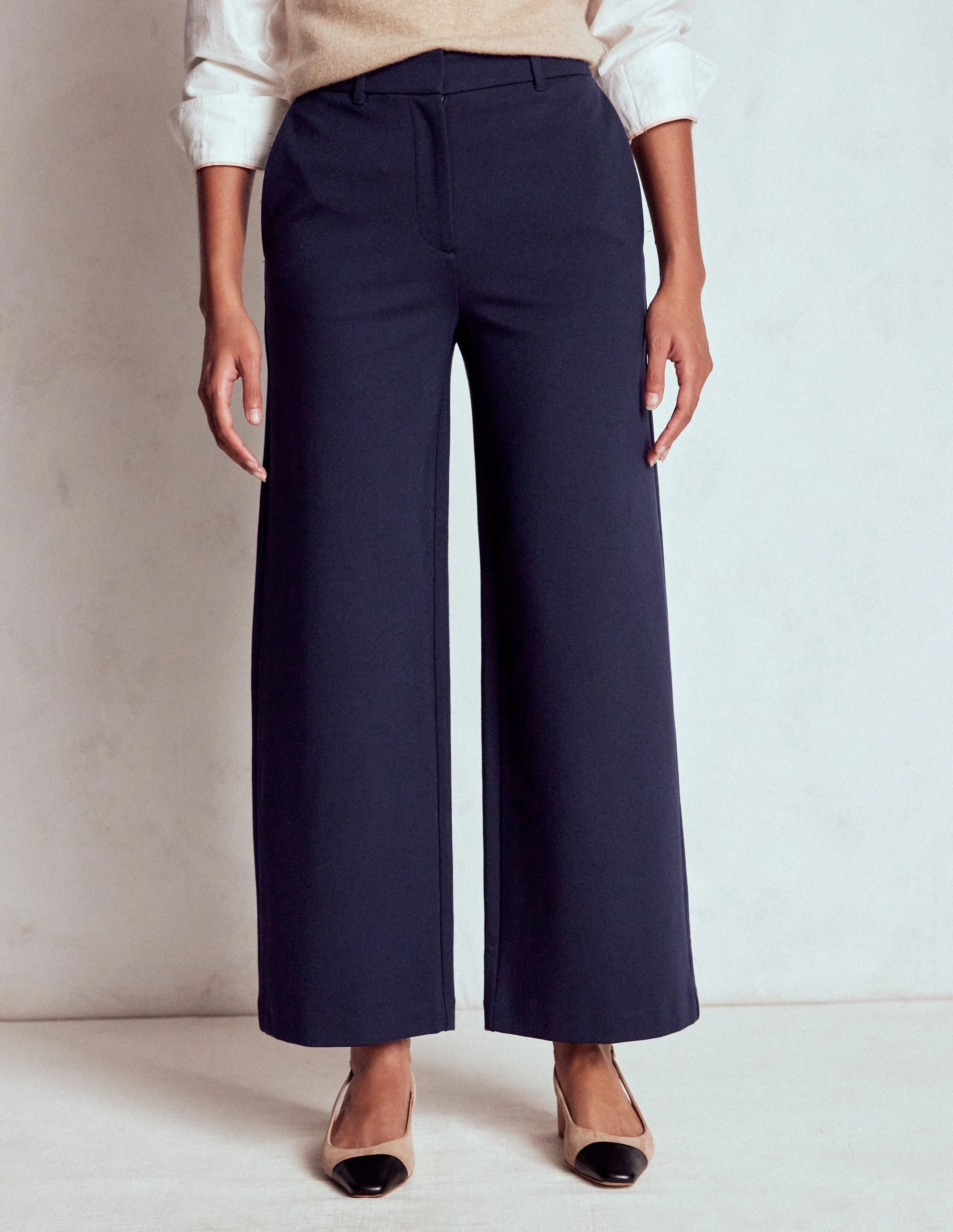 Breath Flex HypoallergenicFabric Belgravia Ponte Crop Trousers-Navy