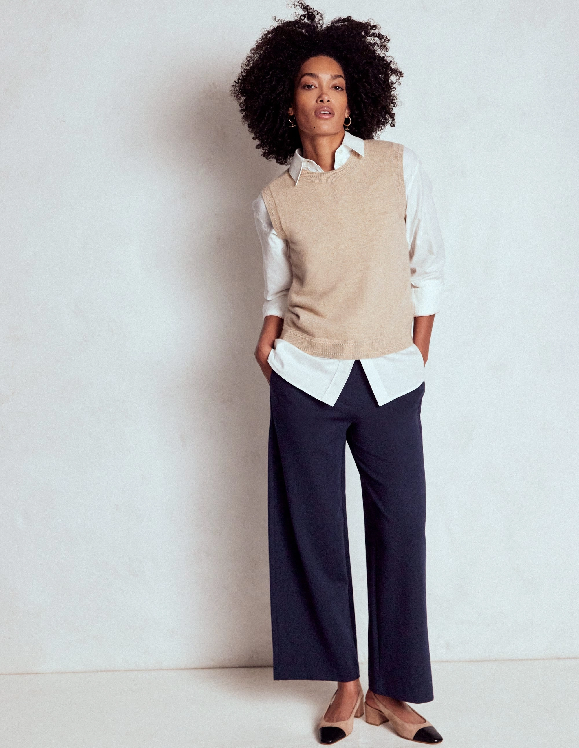 Layering Comfort Belgravia Ponte Crop Trousers-Navy