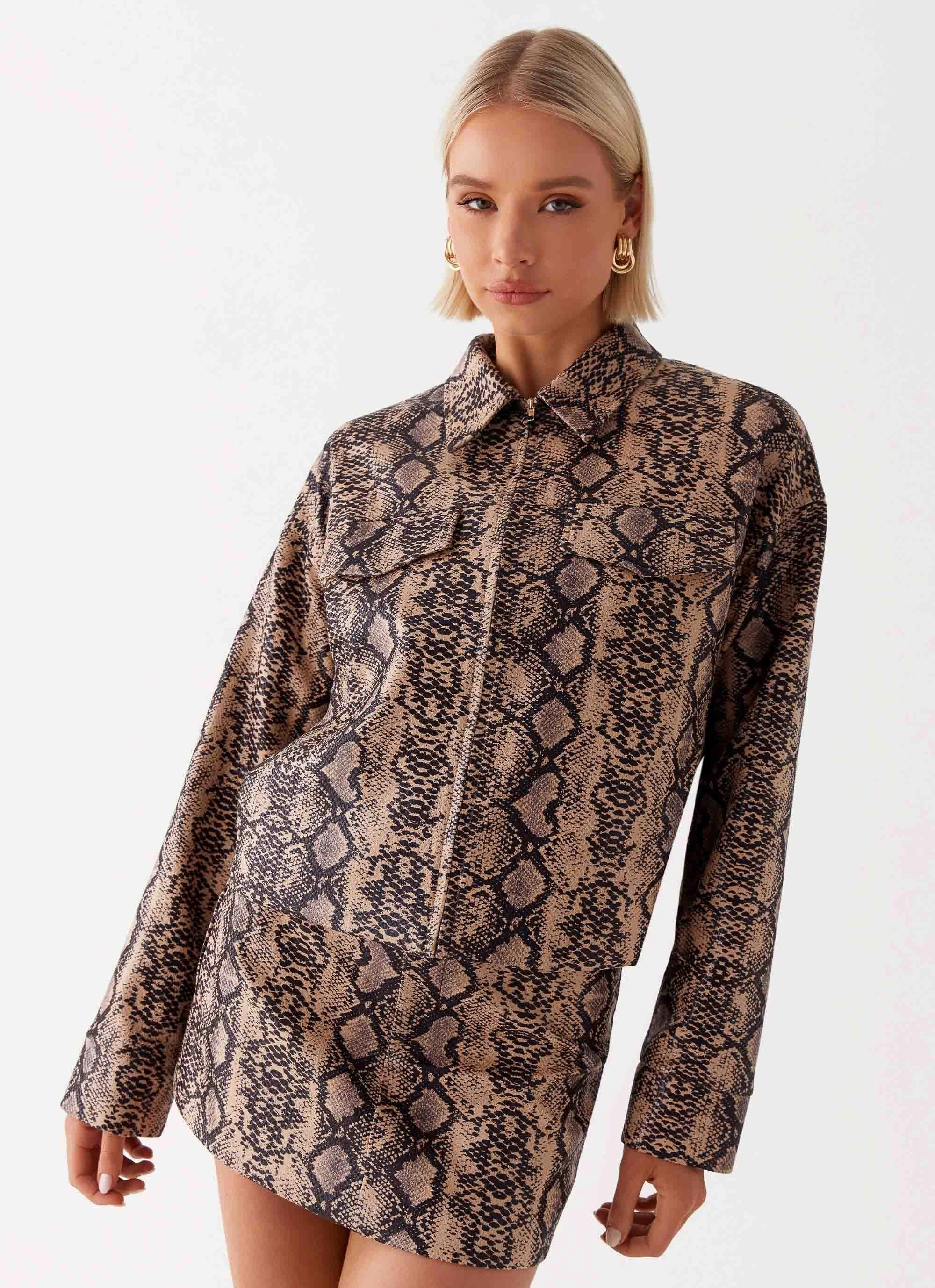Neat Fit raw hem Bethany Mini Skirt - Snake