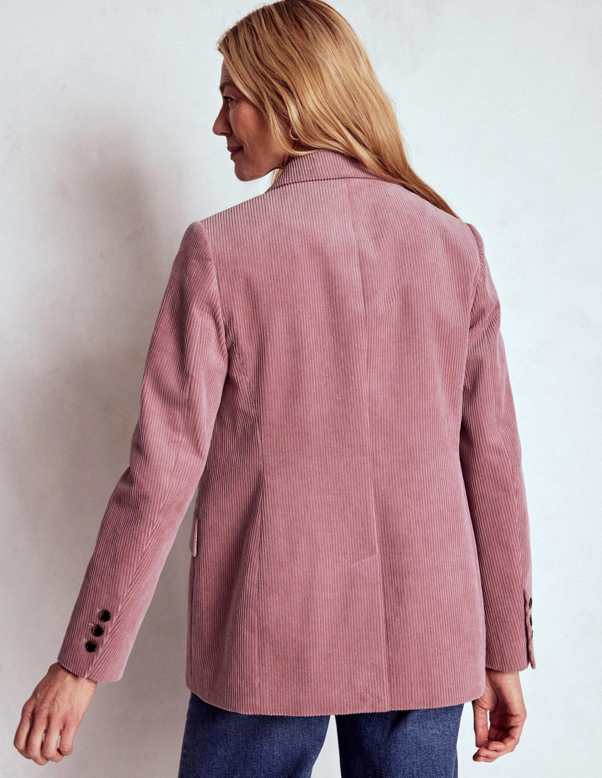 Daywear Staple Weekend Ready Look Woodbridge Cord Blazer-Blushing Rose