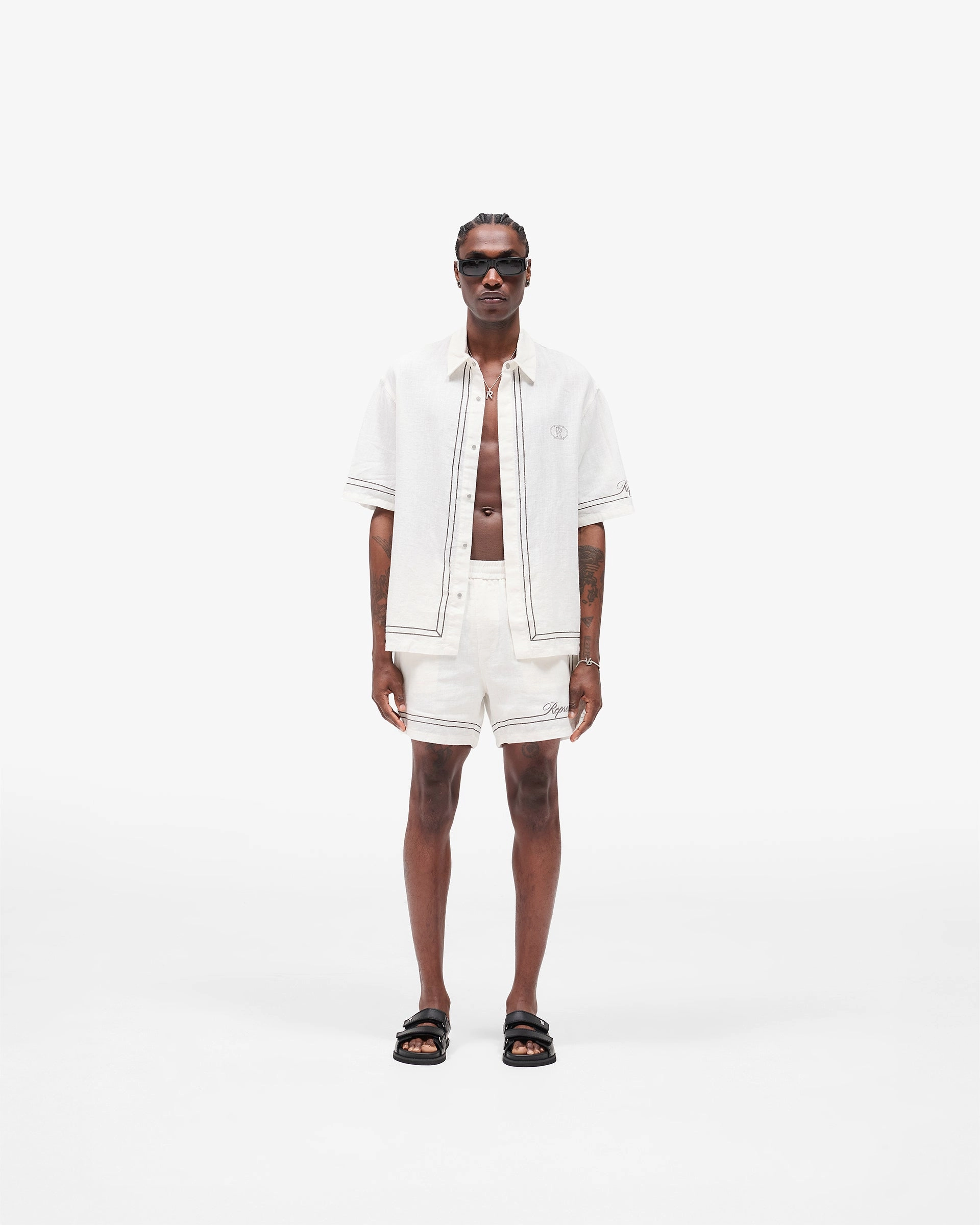 Border Short - Whisper White Bootcut style Active Look