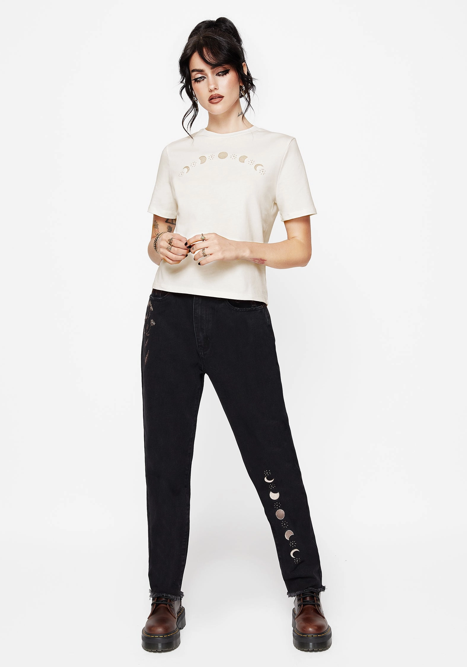 Griffinfly Cotton Embroidered Jersey Cropped T-Shirt Geometric Print Sustainable Dye Process