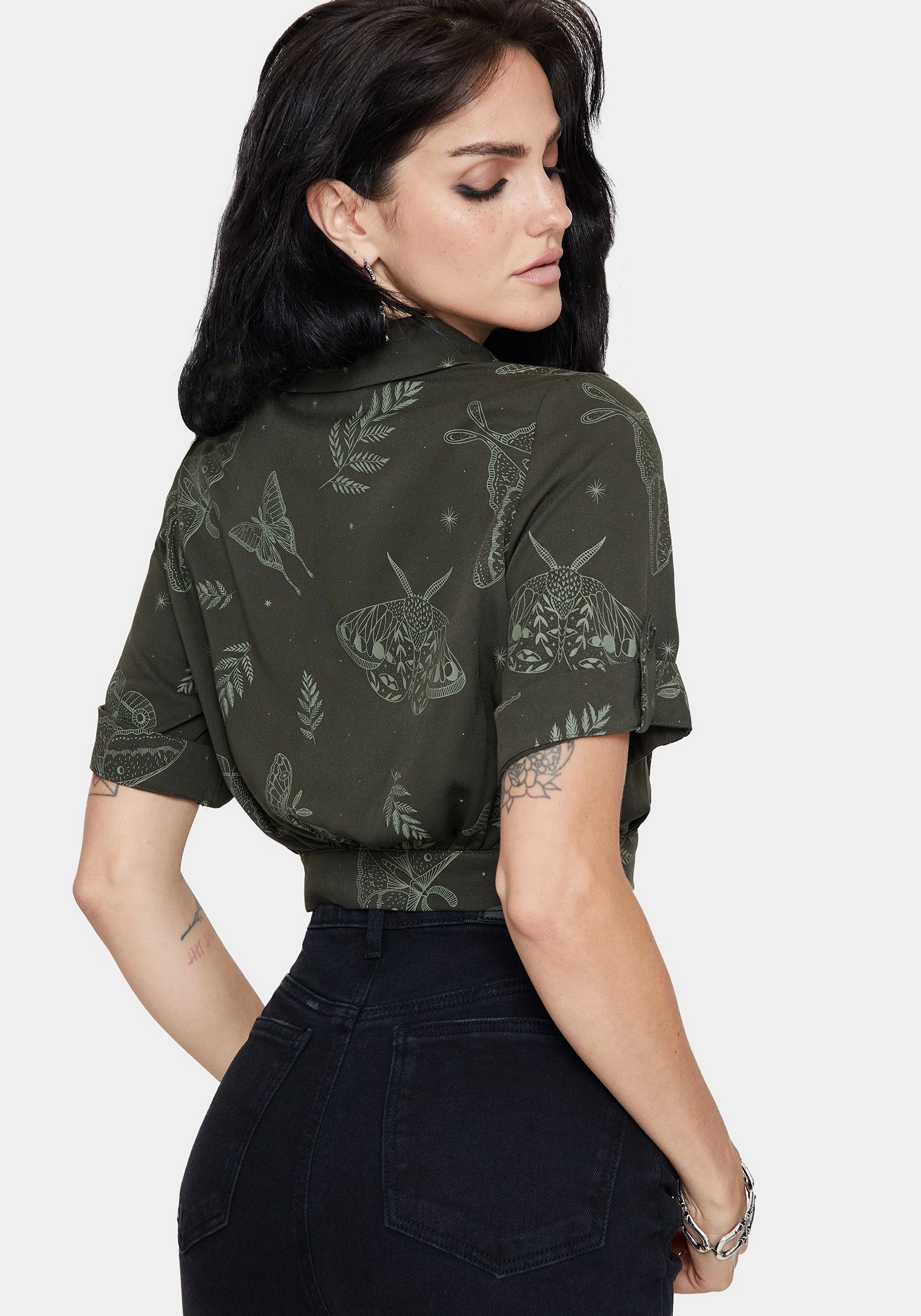 Durable Material Comfort Wear Callopistria Moth Print Short Sleeve Crop Shirt - Green