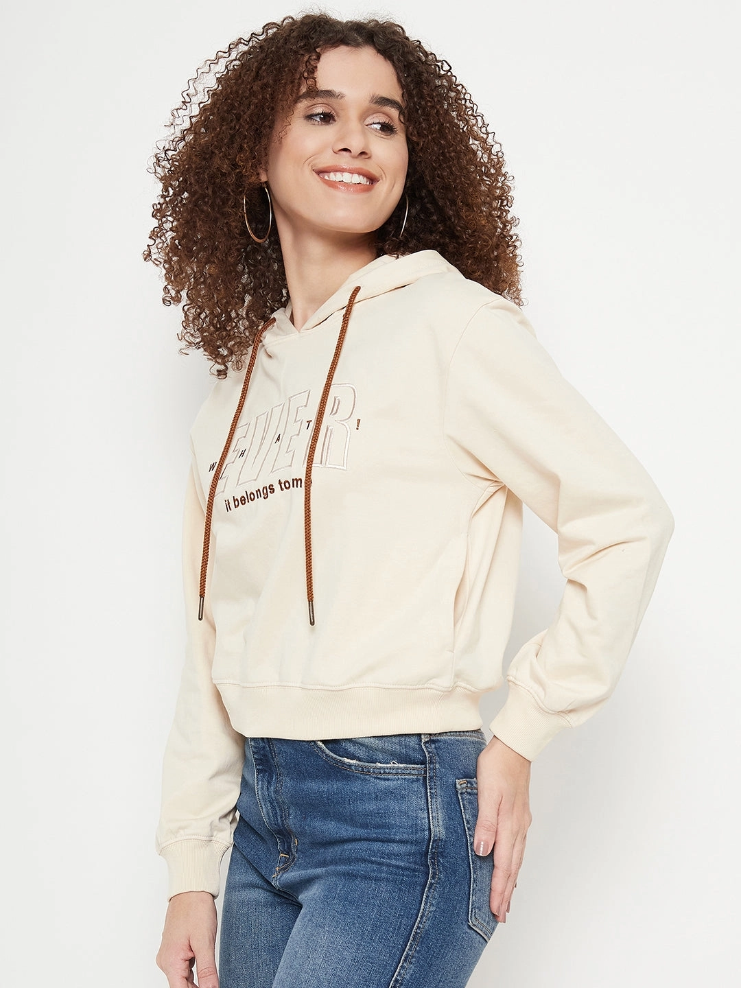 Madame Solid Off White Sweat-Shirt Comfy Wearable Cold Weather