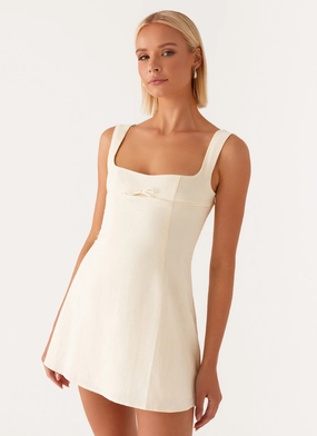 Cadence Mini Dress - Yellow Classic structured dress
