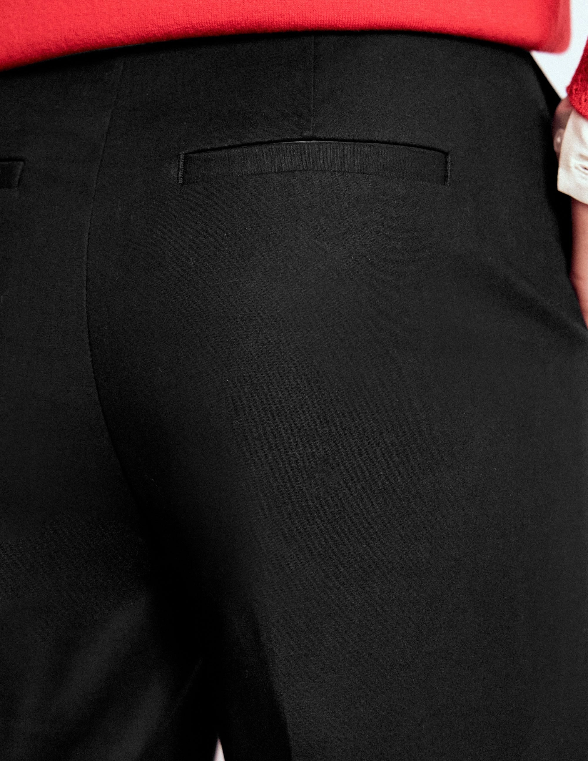 Canonbury 7/8 Trousers-Black simple design Chill Wear