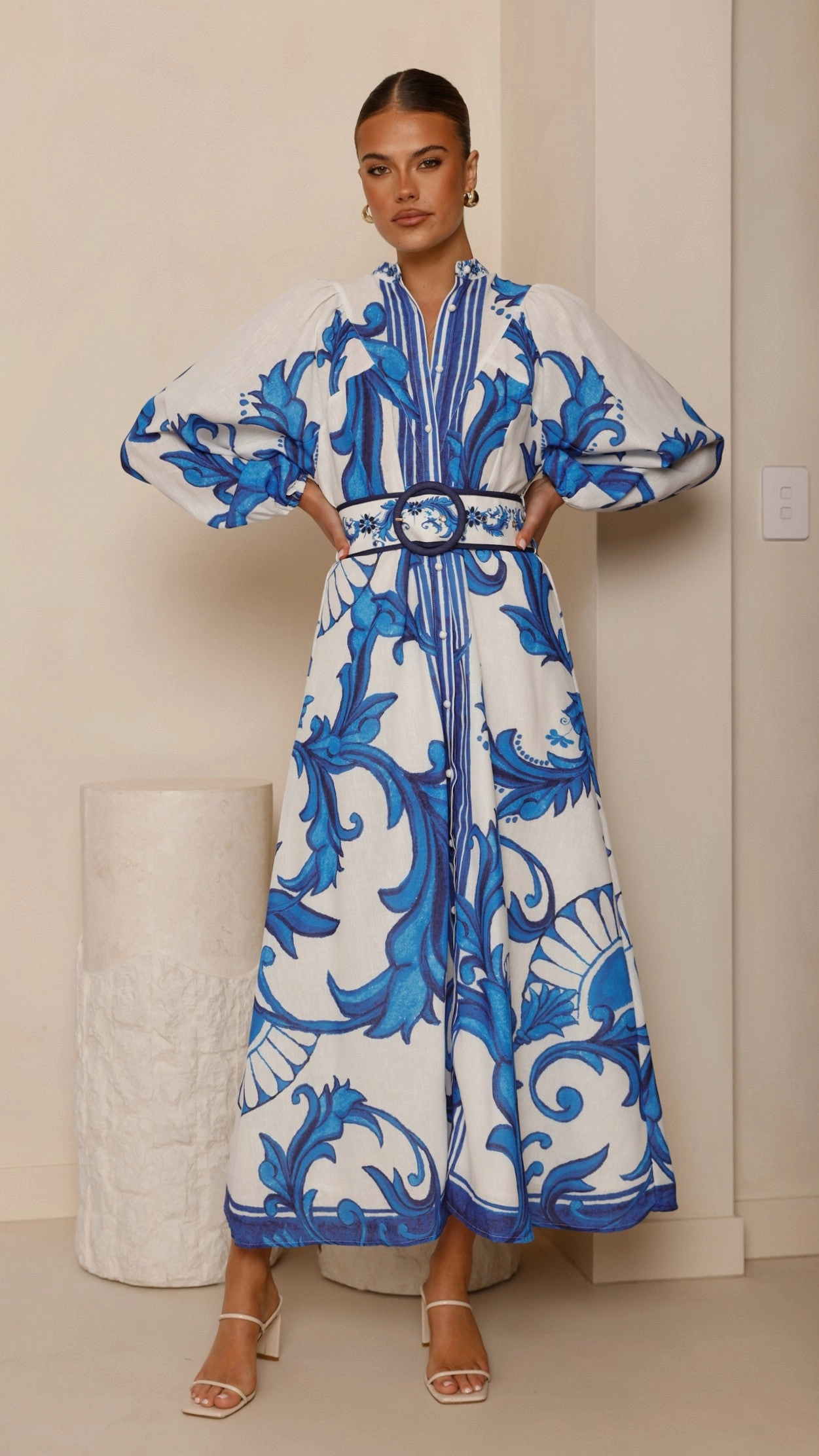 Relaxed Comfort Look Perfectly Styled Carmal Long Sleeve Maxi Dress - Paradise