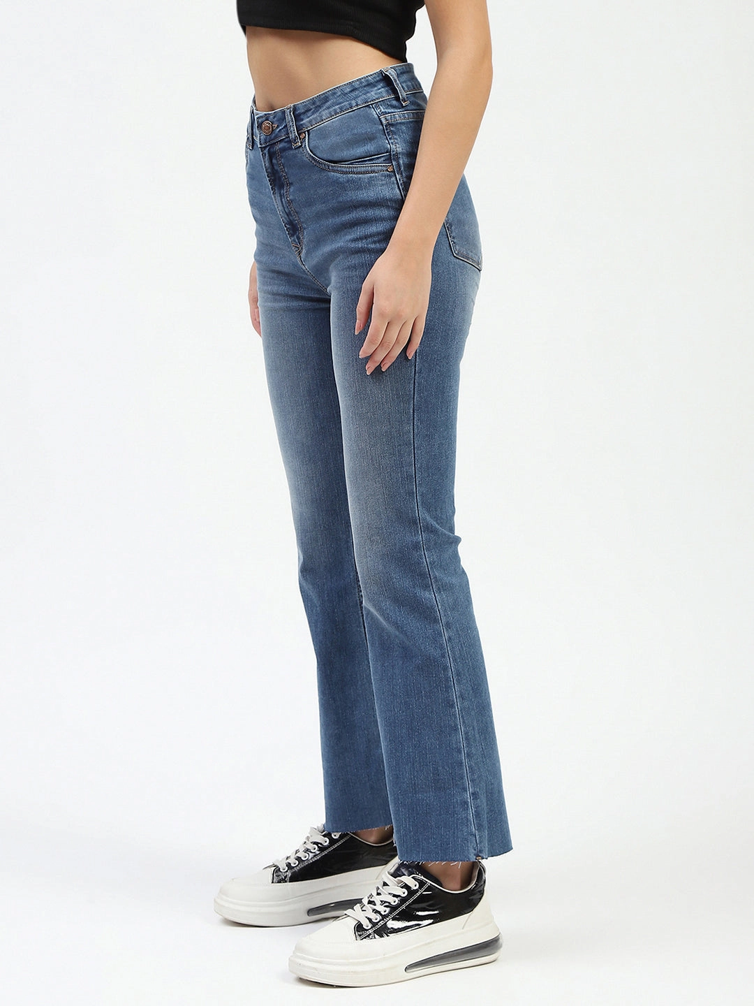 Breathable Lining Family Style Luxury Madame Blue Flared Jeans