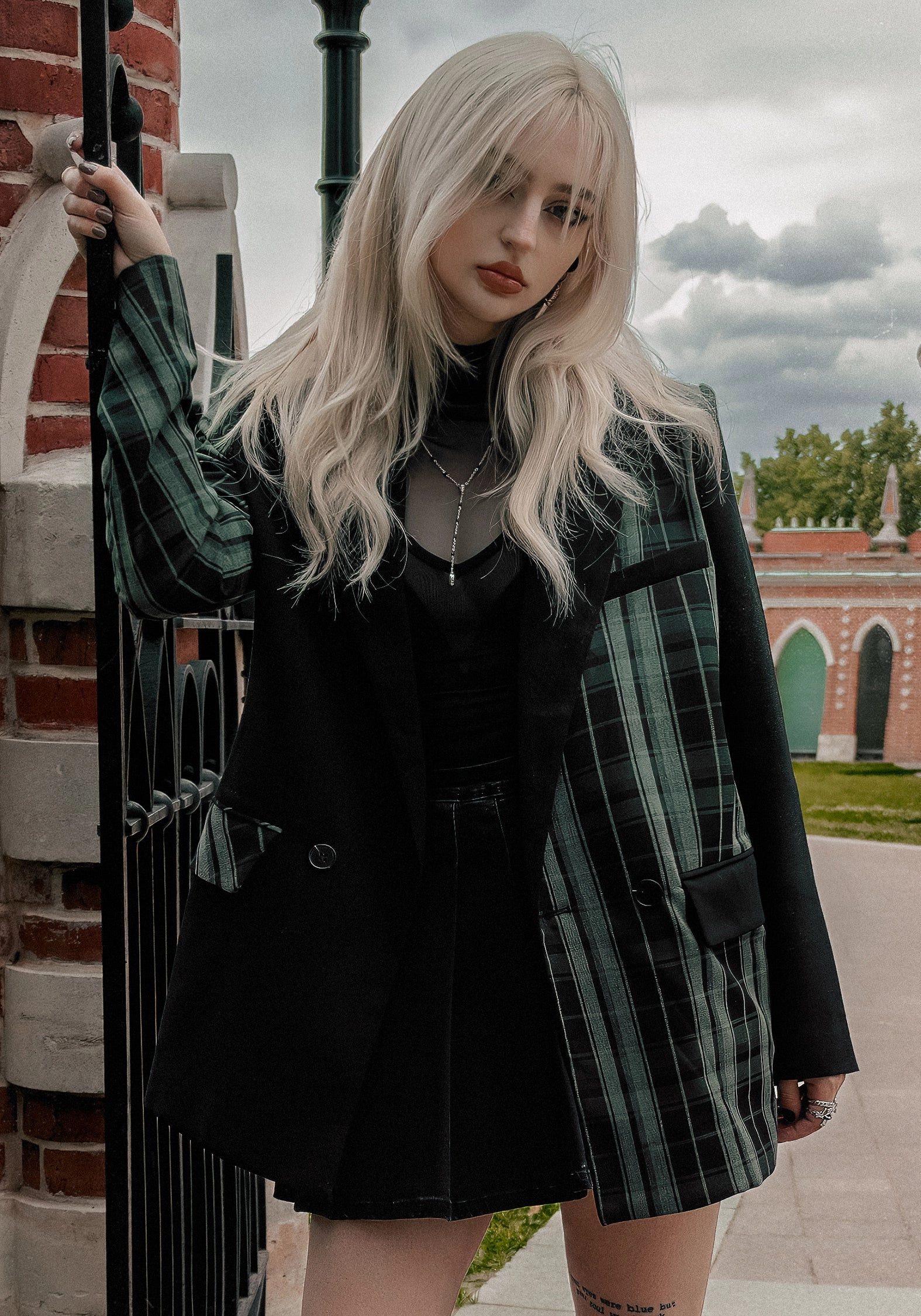 Checkmate Spliced Oversized Blazer No Roll Collar Technology