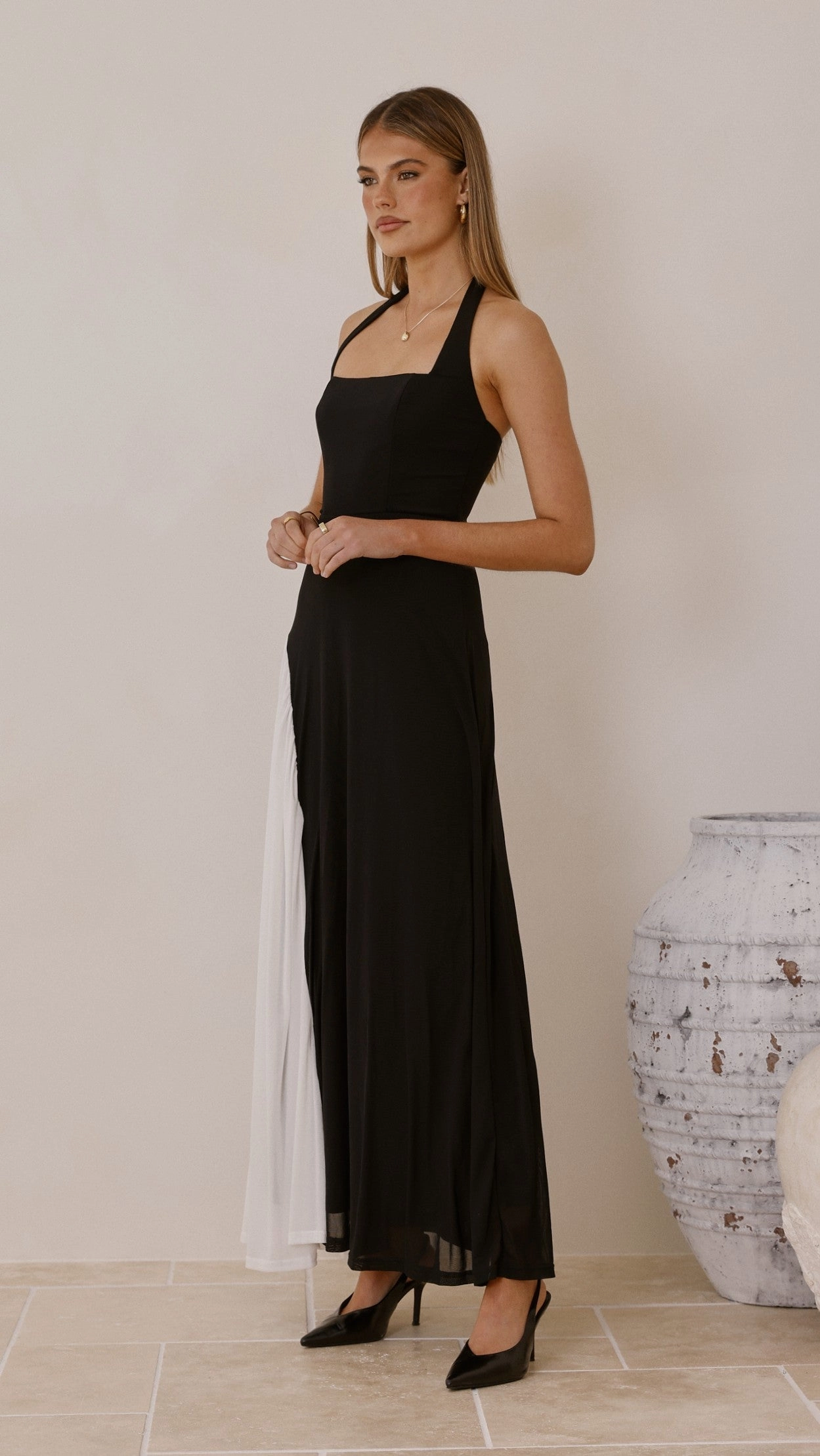 Lace Ease Cozy Wear Cia Maxi Dress - Black/White