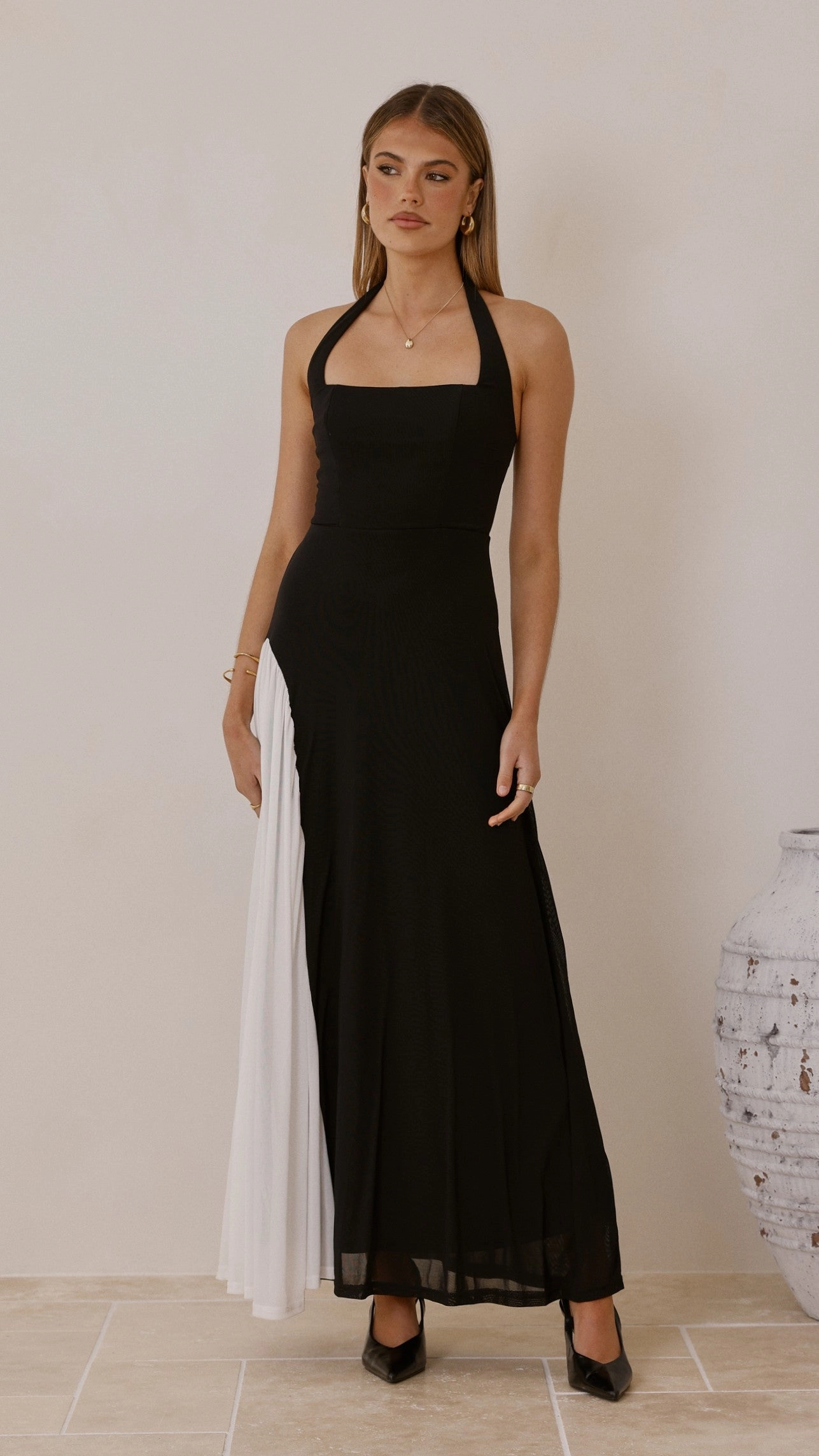 Cia Maxi Dress - Black/White Tailored Elegance Casual and Smart