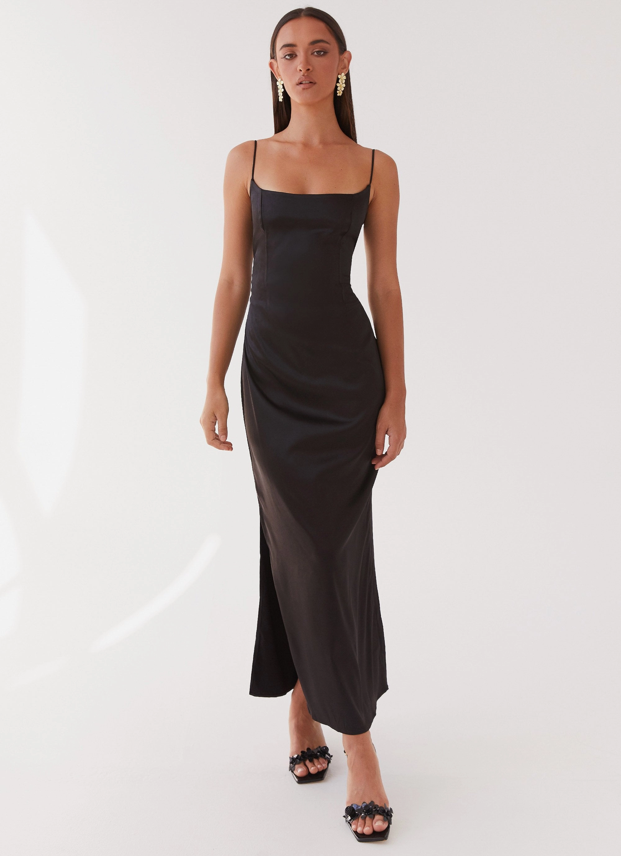 Formal Look Layered Design Close To You Maxi Dress - Black