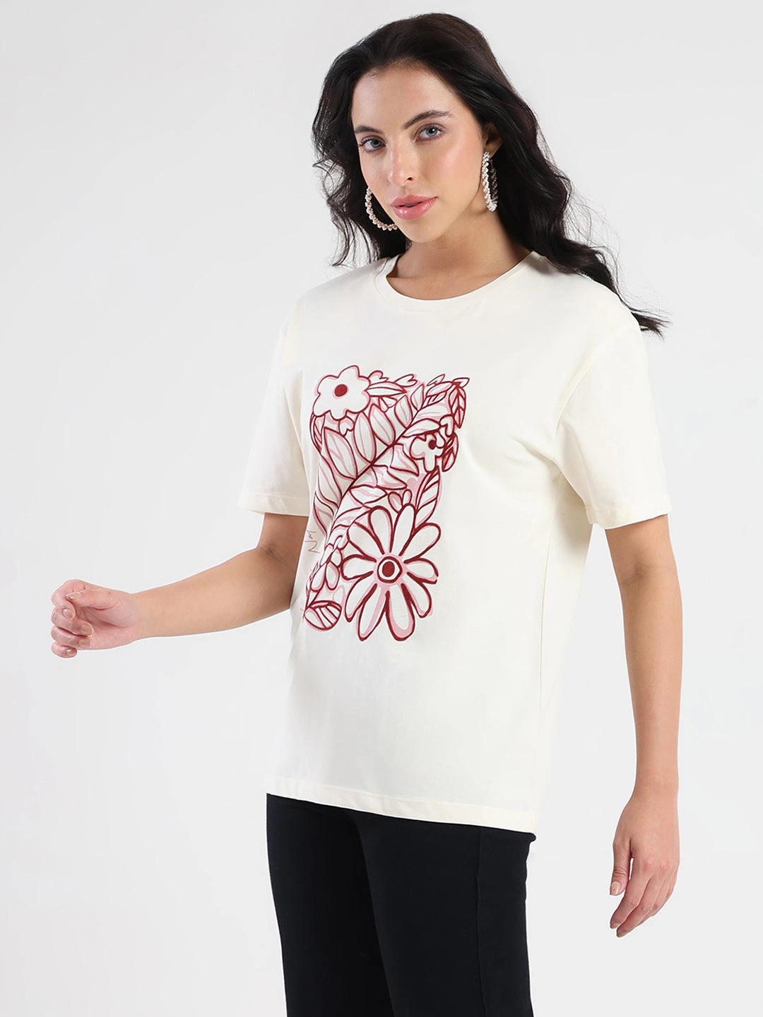 Comfy Touch Contrast Inner Binding Madame Graphic Flock Print Off-White Sinker T-shirt
