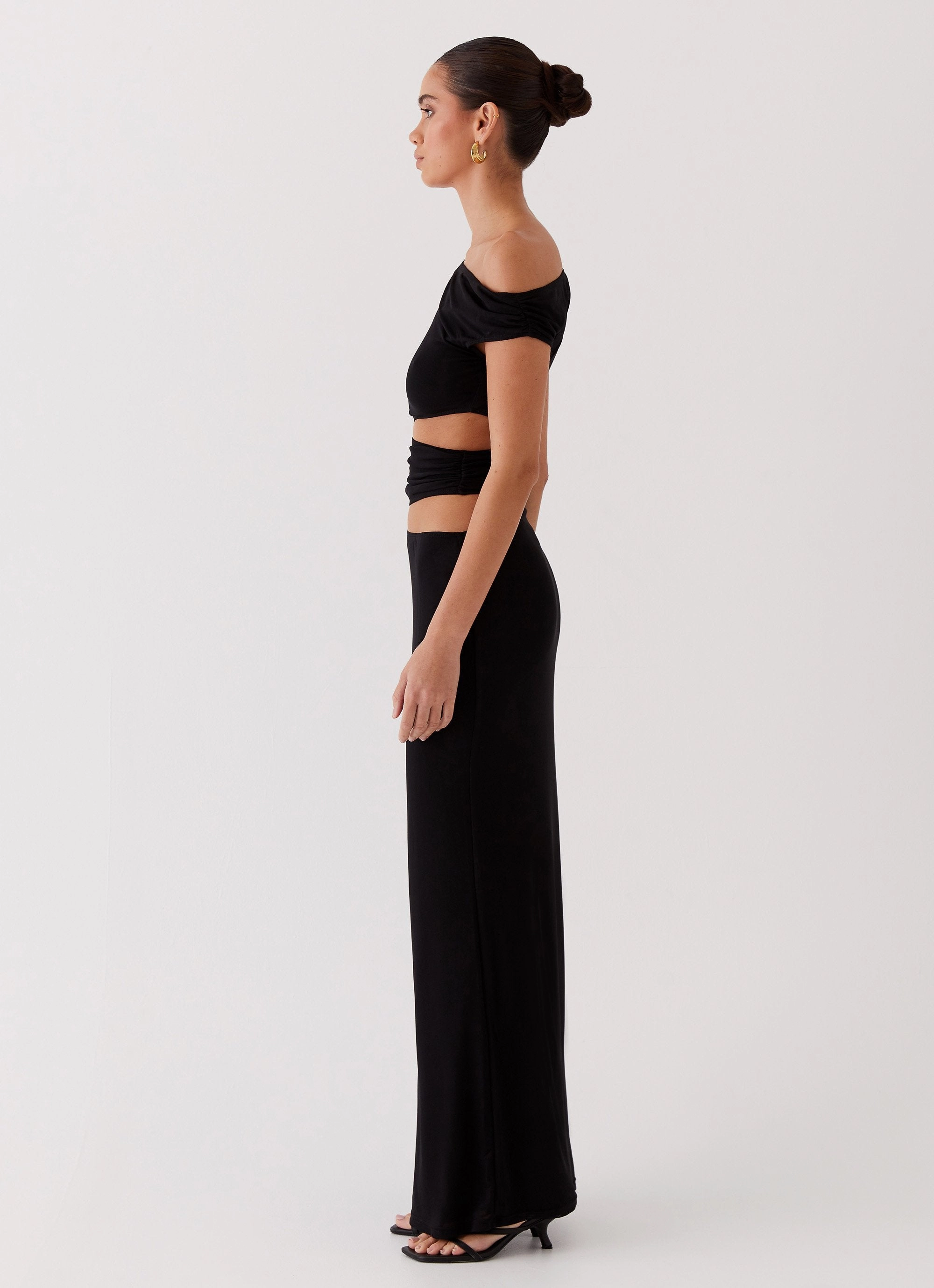 Formal Aura Slit-Hem Margot One Shoulder Maxi Dress - Black