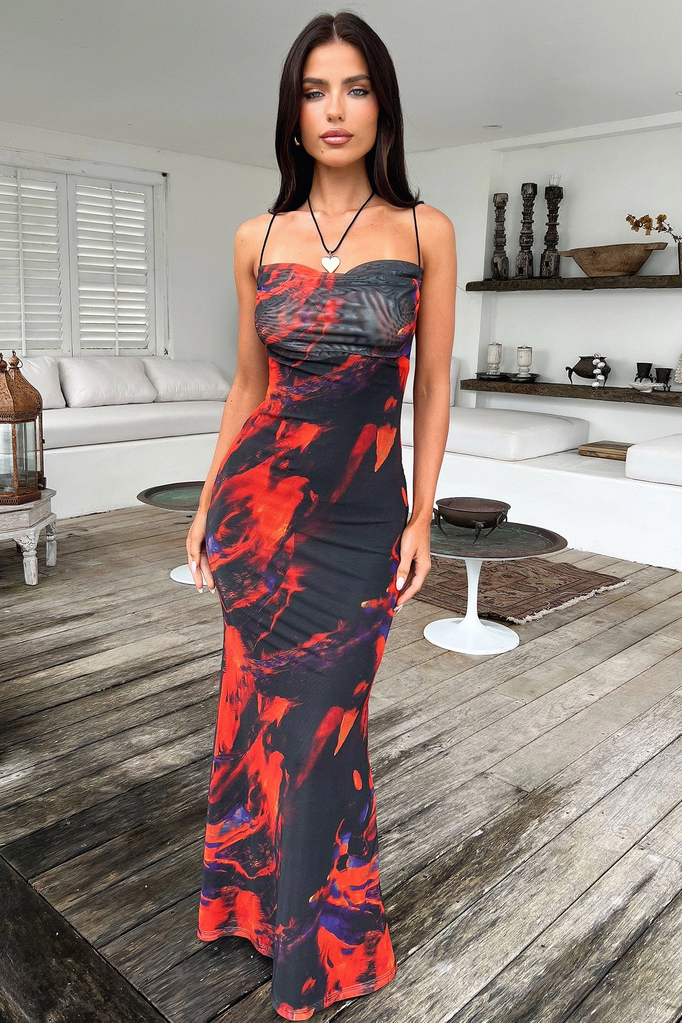 Dreamy Silhouette Travel-Essential Barb Mesh Maxi Dress - Black/Red