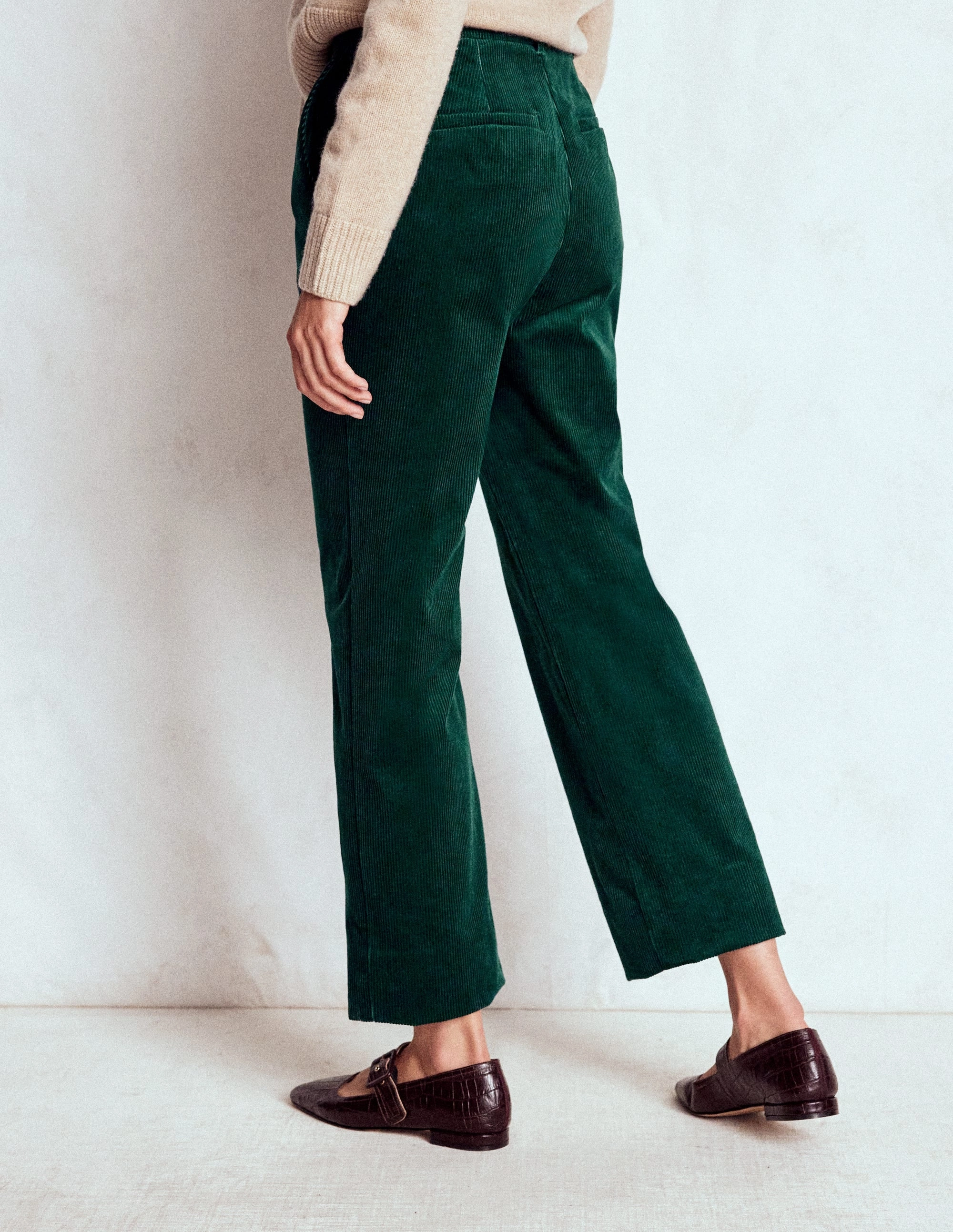 Outdoor activities Canonbury Cord Trousers-Emerald Night