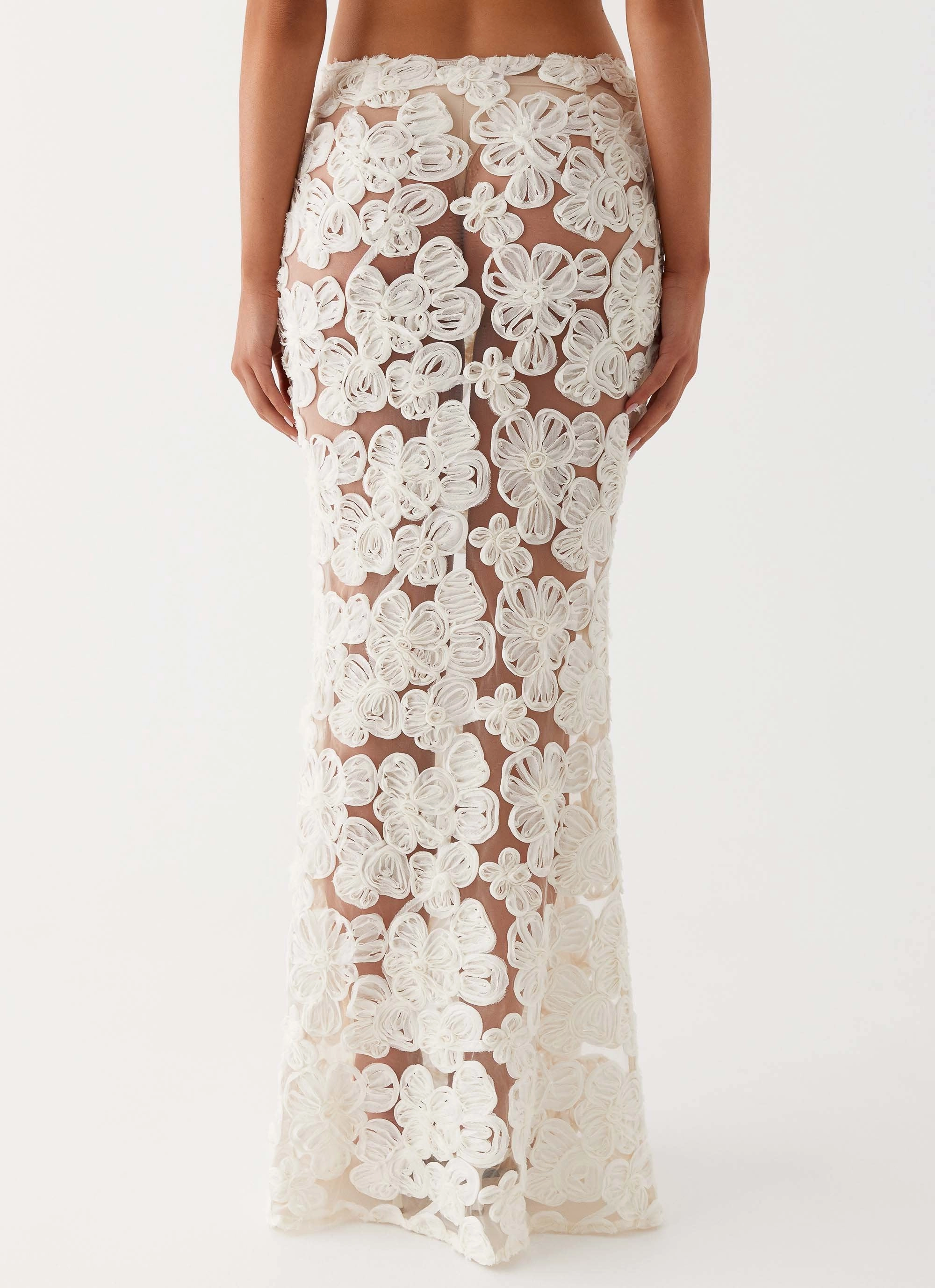 Smooth Texture Fiorella Floret Maxi Skirt - Ivory