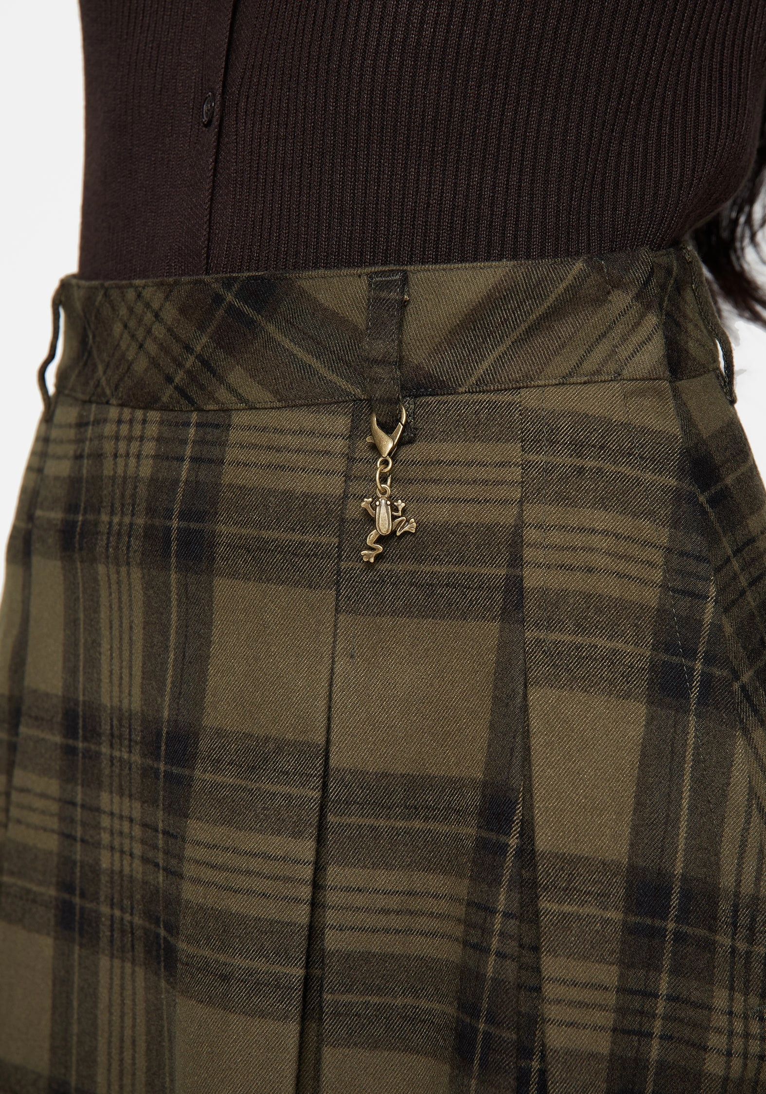 Bohemian vibe Cecily Check Pleated Mini Skirt With Frog Charm