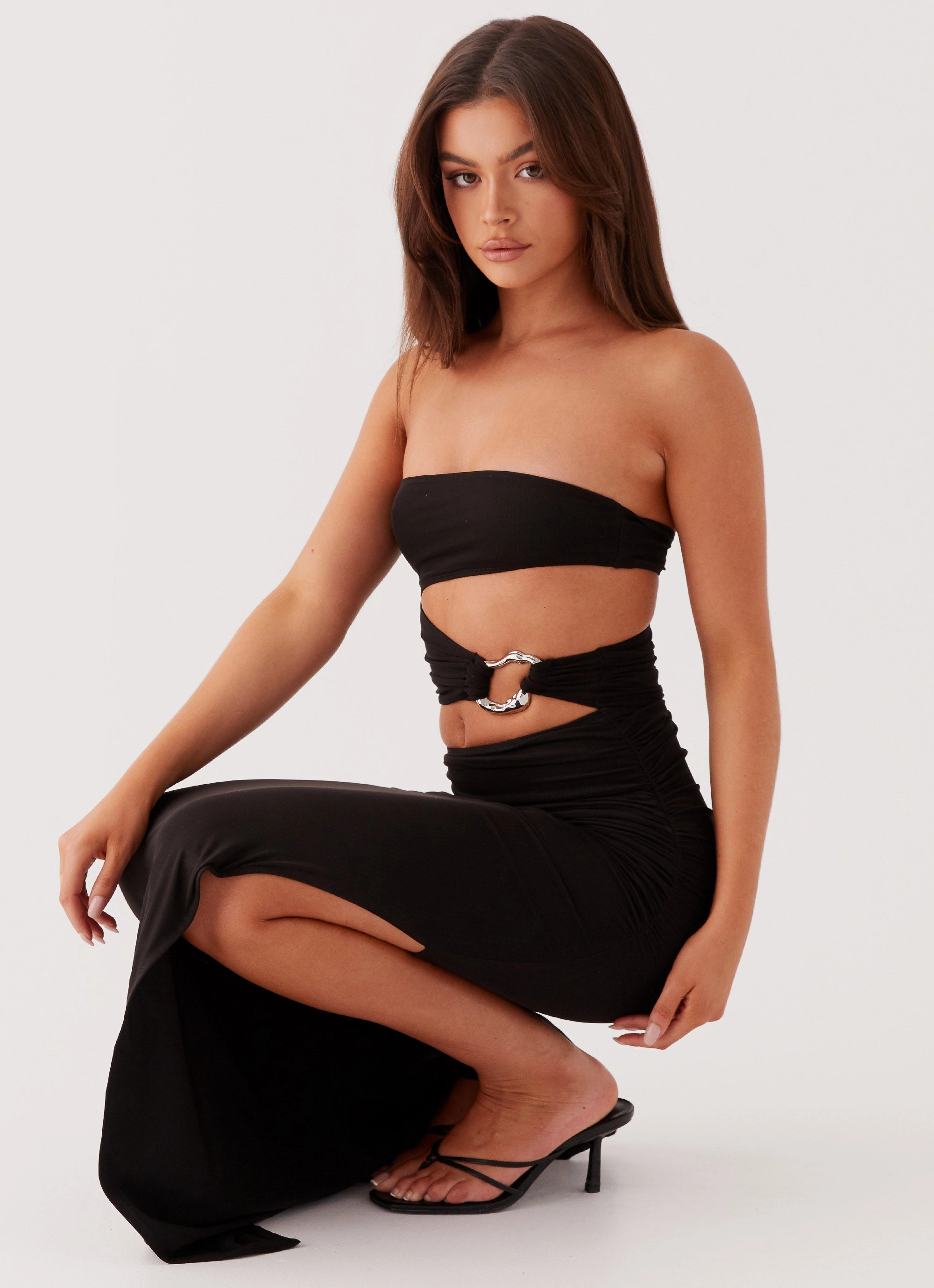 Work Appropriate Korean Trend Into Pieces Mesh Maxi Dress - Black