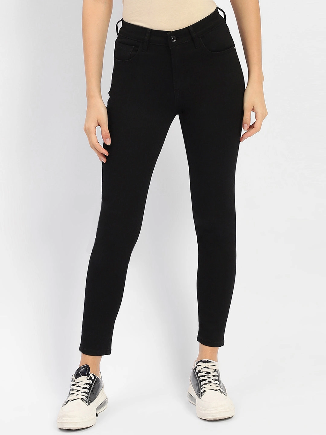 Quick Dry Technology Madame Light Washed Charcoal Skinny Jeans