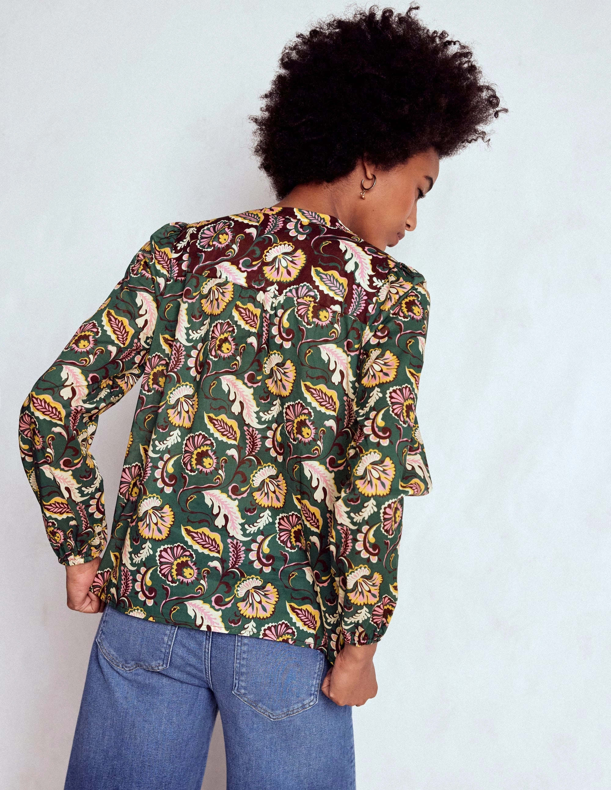 Corrine Cotton Top-Dark Green, Ornate Meadow ContrastStitching Anti Pill Finish