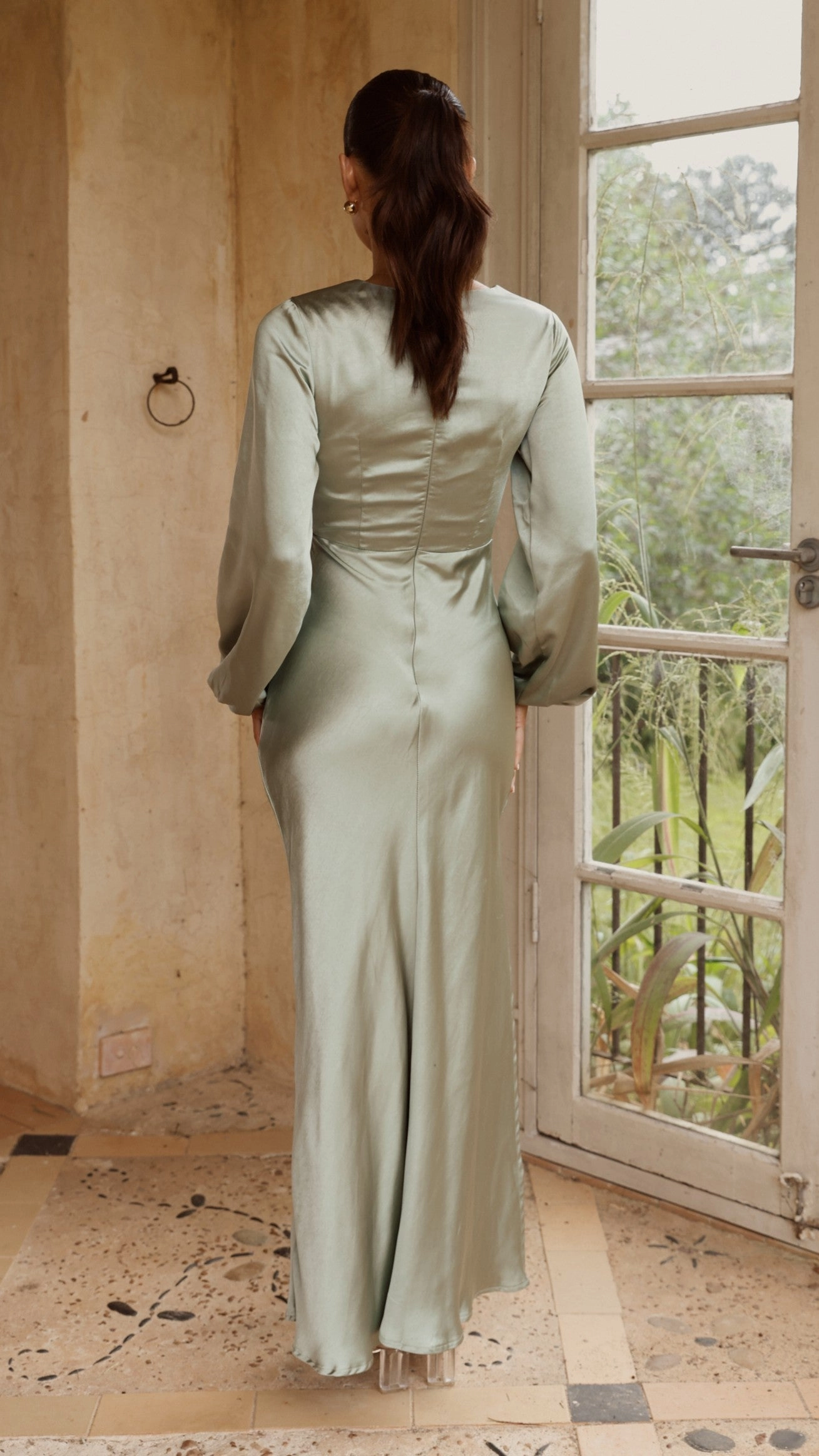 Soft-touch Ivy Long Sleeve Tie Front Maxi Dress - Sage