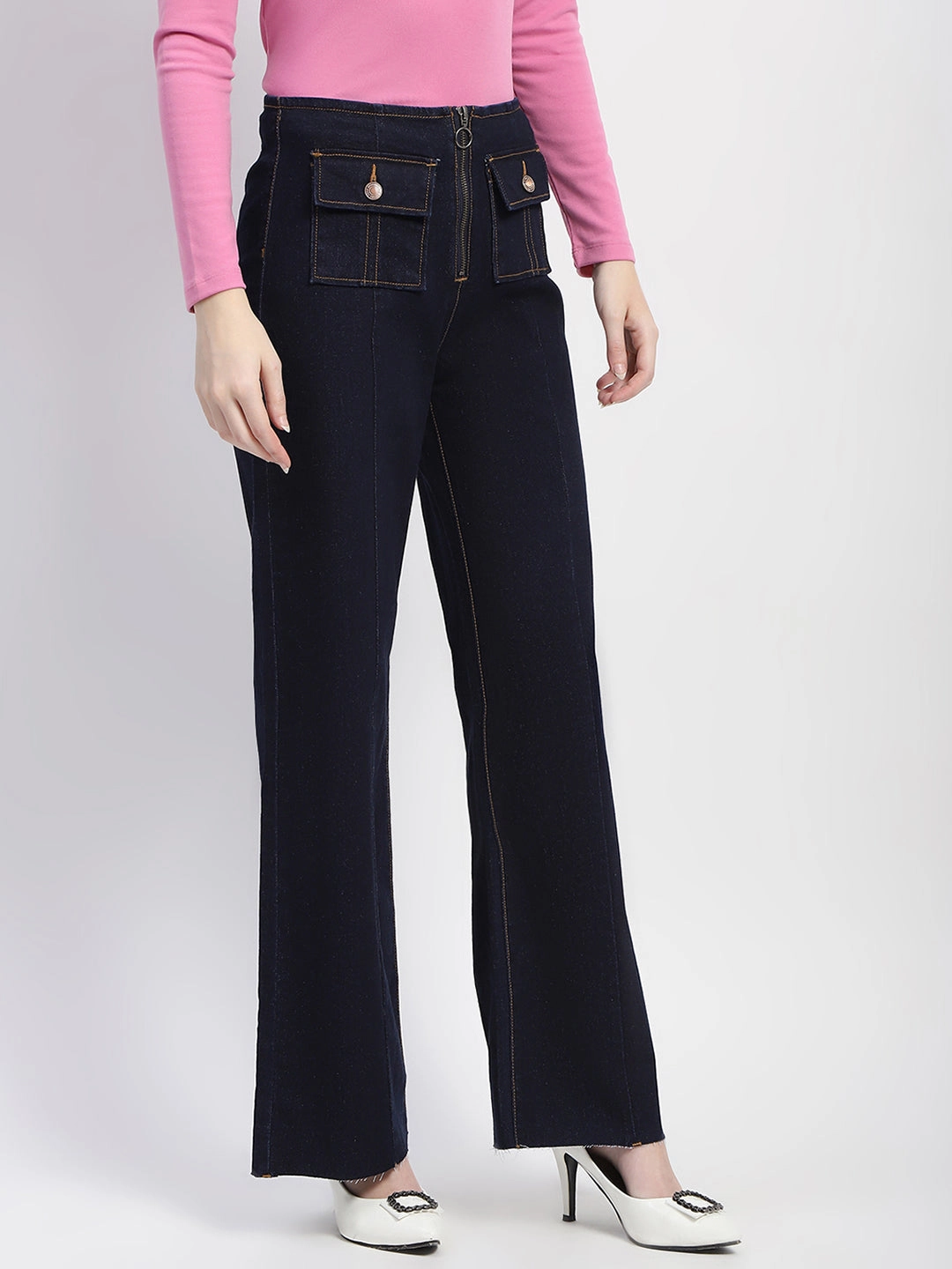 Iconic Outfit Madame Zipped Flap Patch Flared Carbon Blue Denim