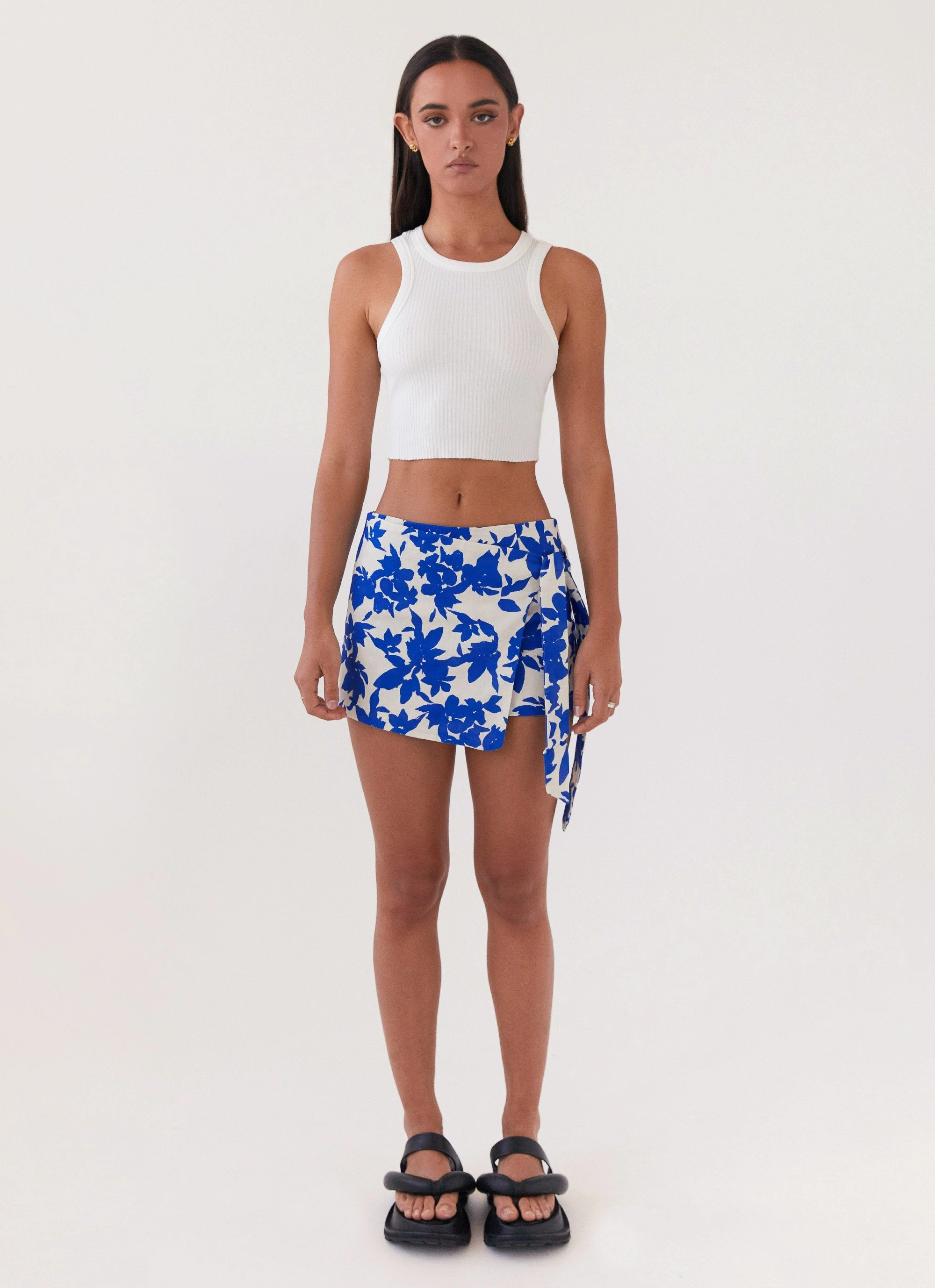 Moisture Wicking Textile Steal Away Linen Wrap Skirt - Blue Floral