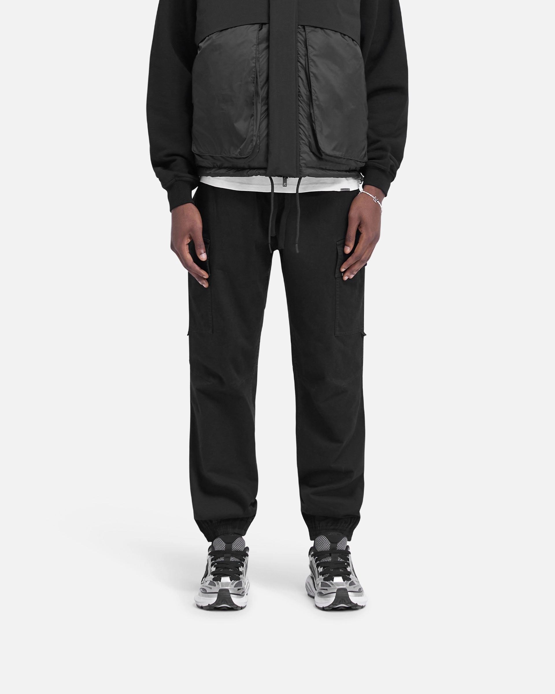 WrinkleResistantMaterial Layered Wear Cuffed Cargo Pant - Black