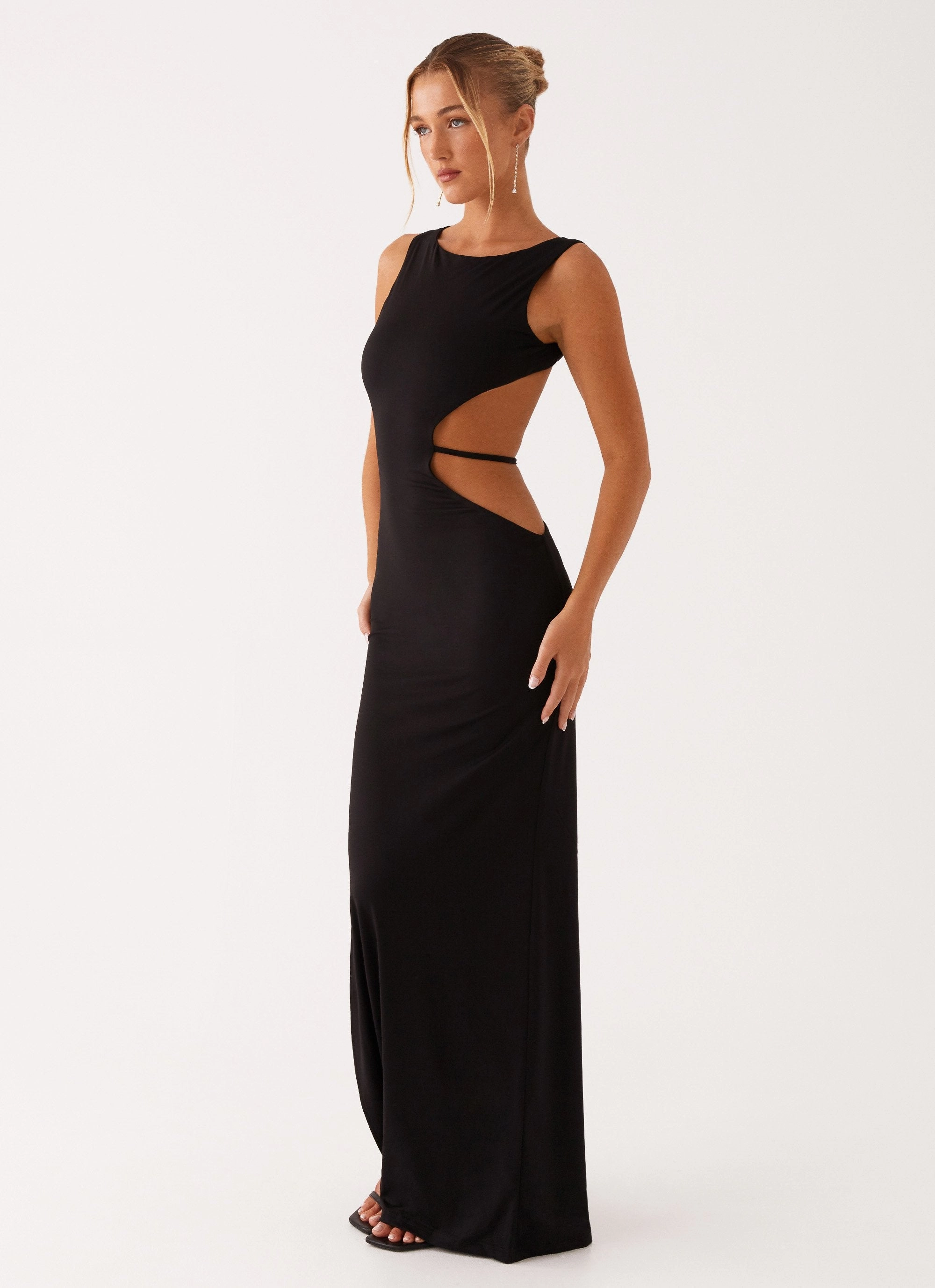 Casual Must-Have Sutton Maxi Dress - Black