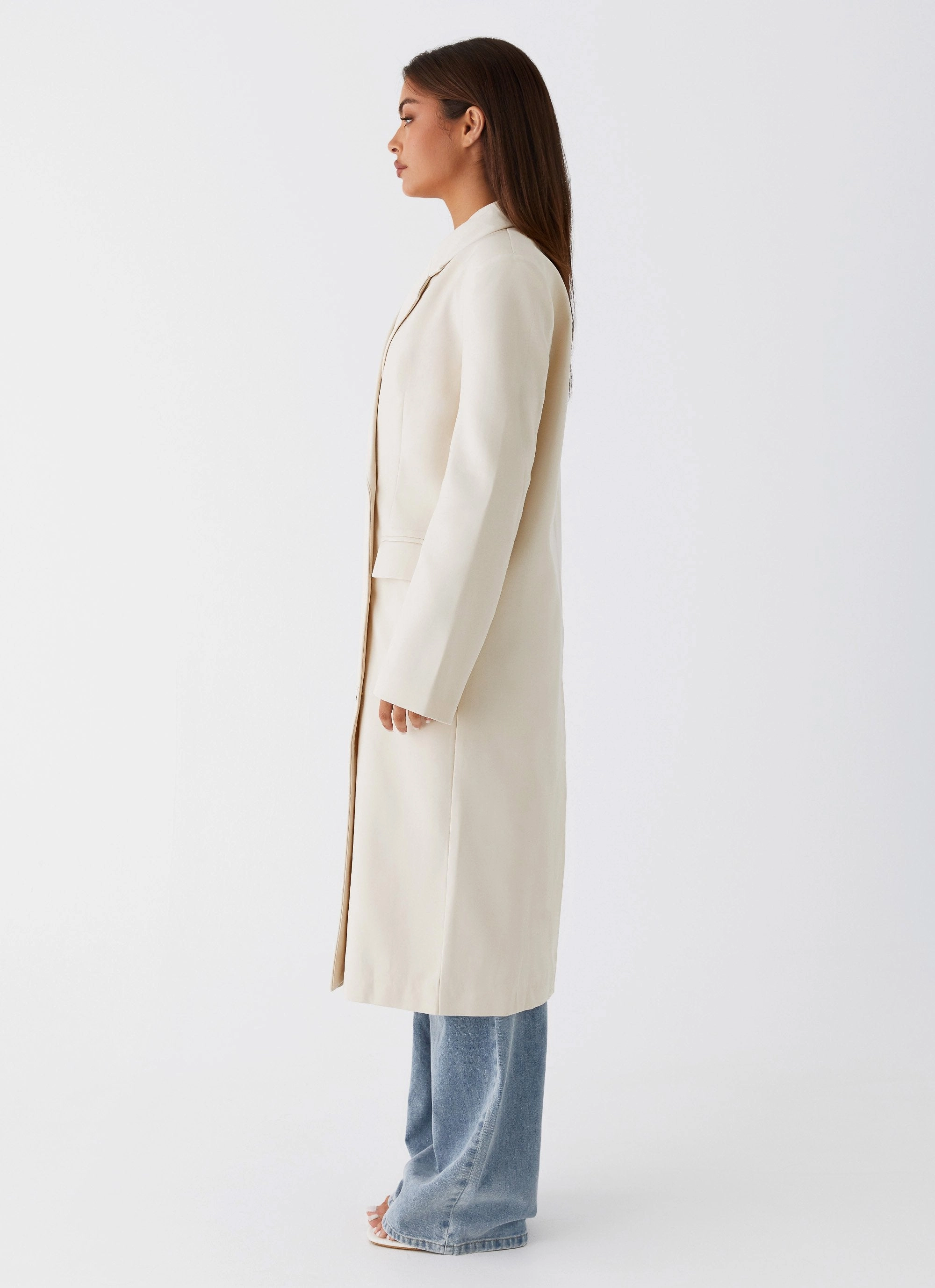 Dalia Double Breasted Blazer Coat - Beige Cool Tone Seamless Shoulder Design