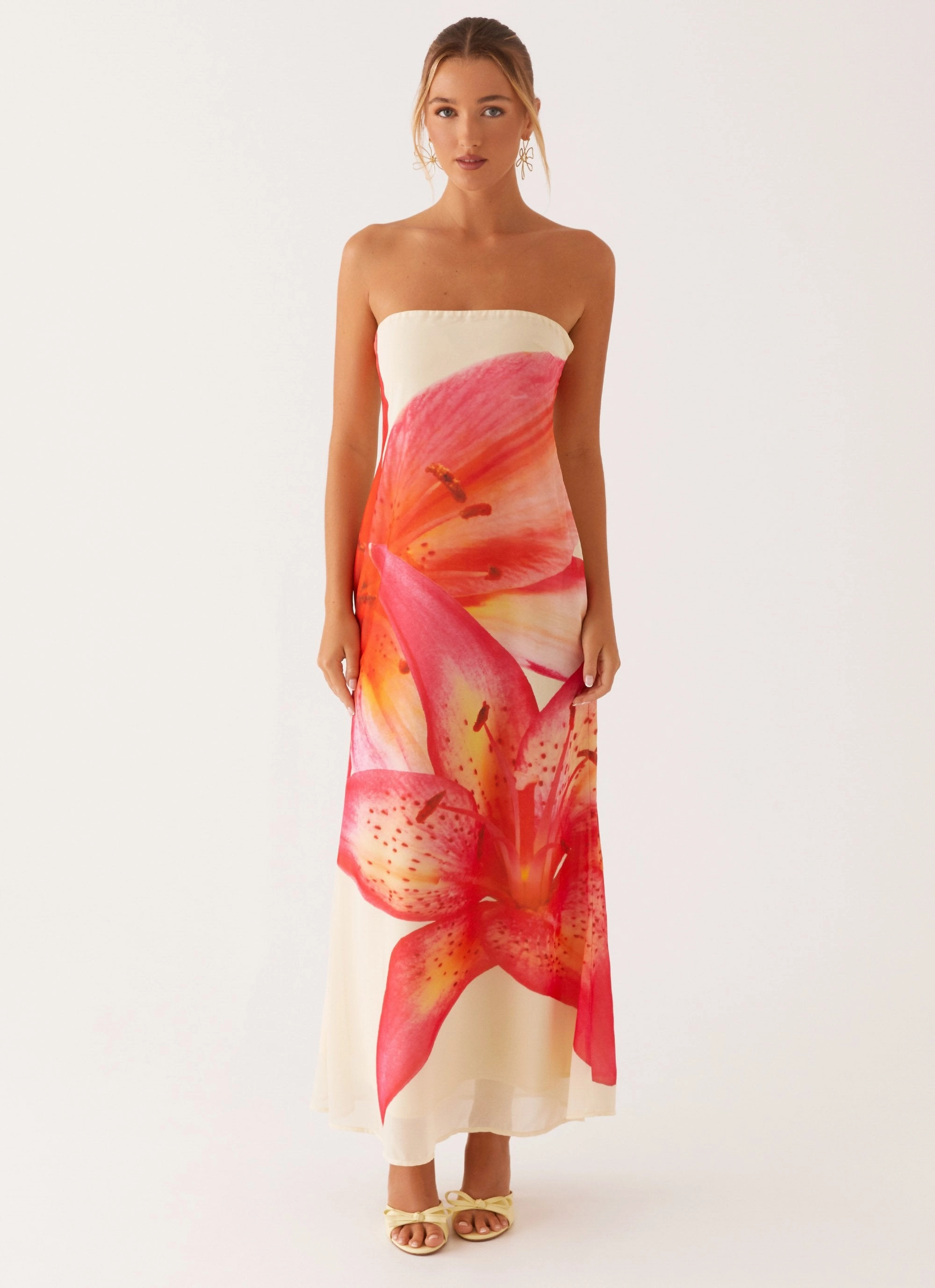 Style focused Darcy Maxi Dress - Yellow Floral