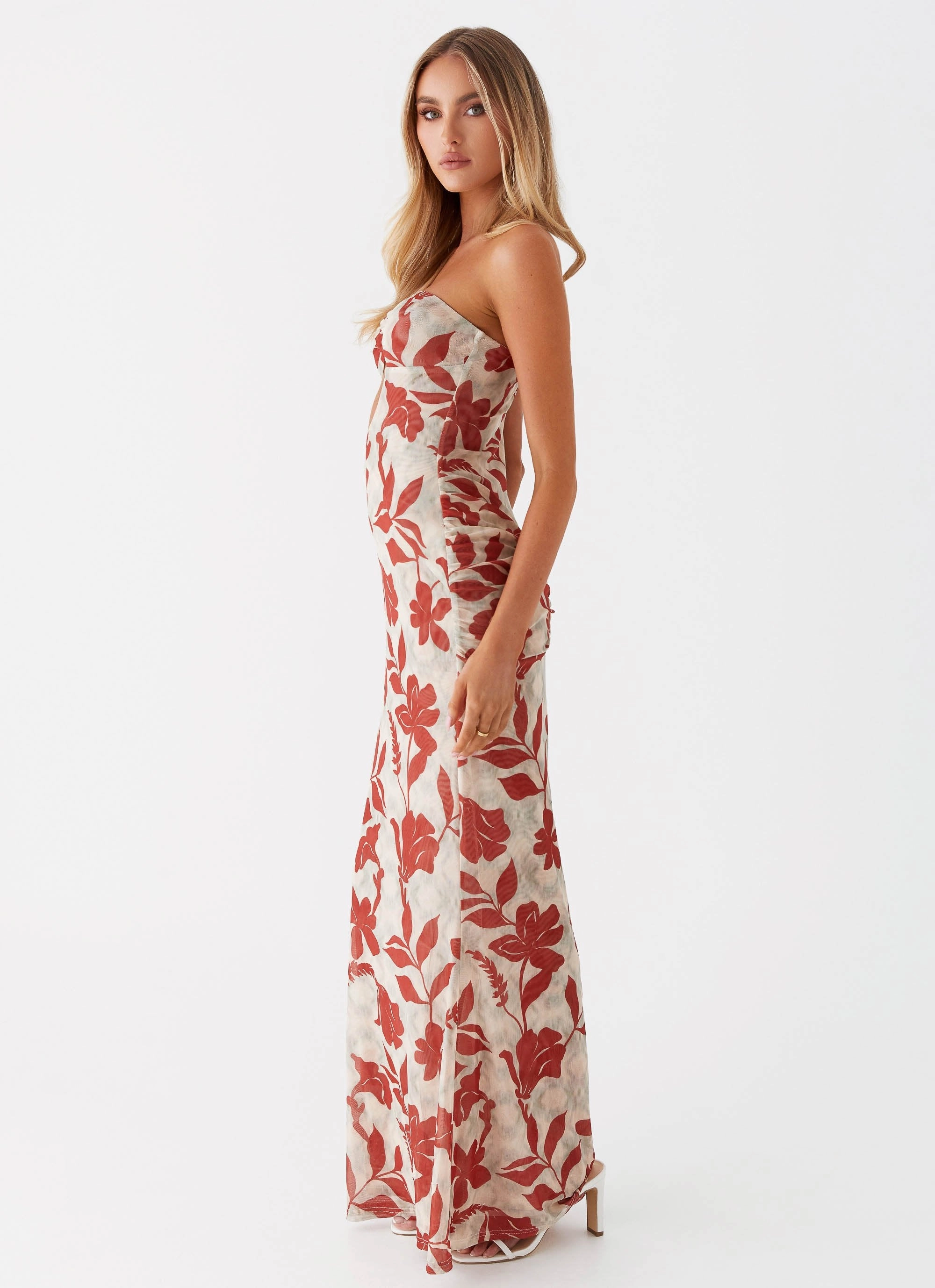 Tailored Comfort Fluid movement Dearest Maxi Dress - Red Green Floral