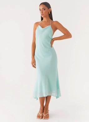 Deep Dive Midi Dress - Pale Blue Fresh Style