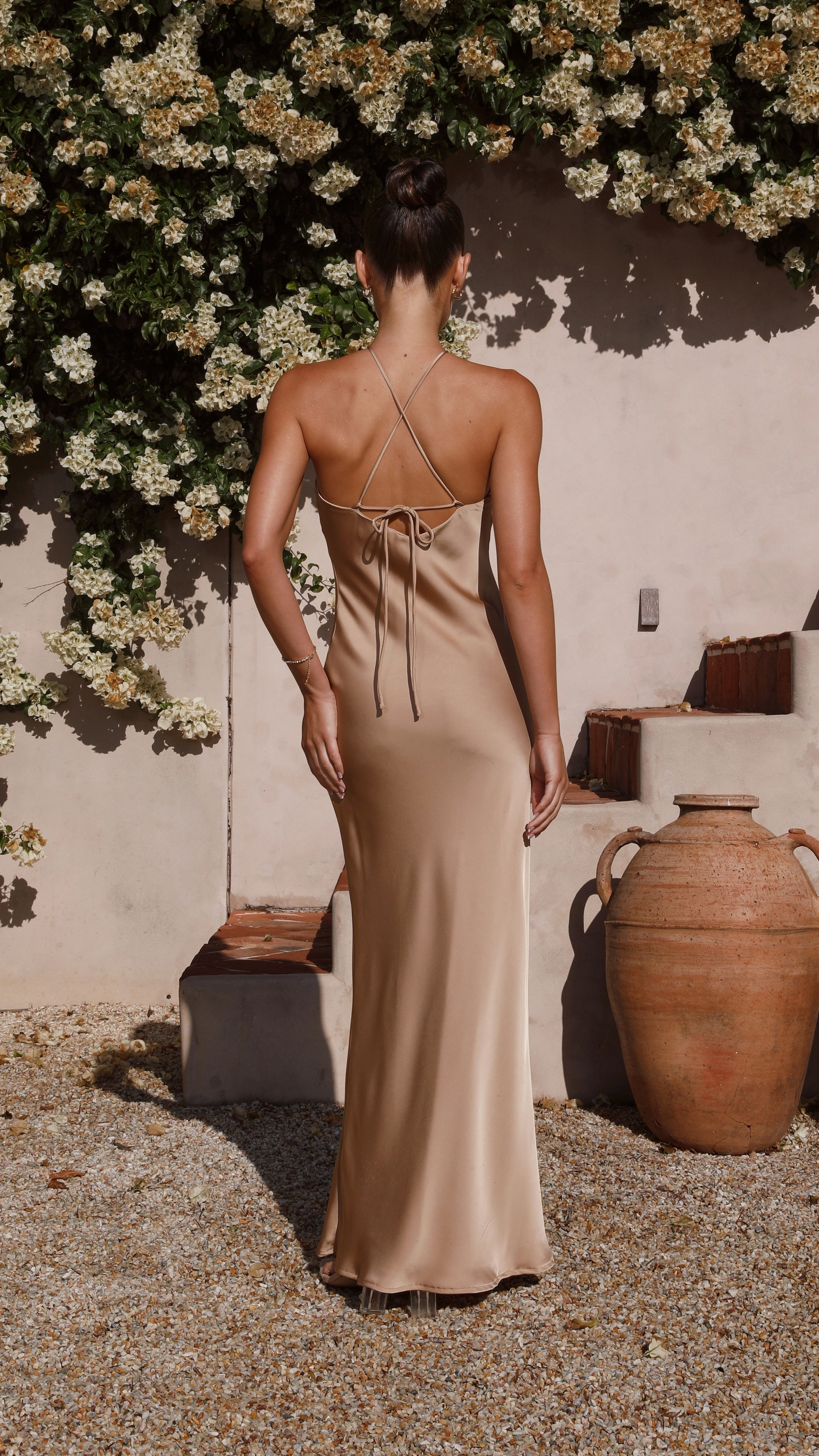 Lazy Pick Layer Light Chiara Maxi Dress - Latte