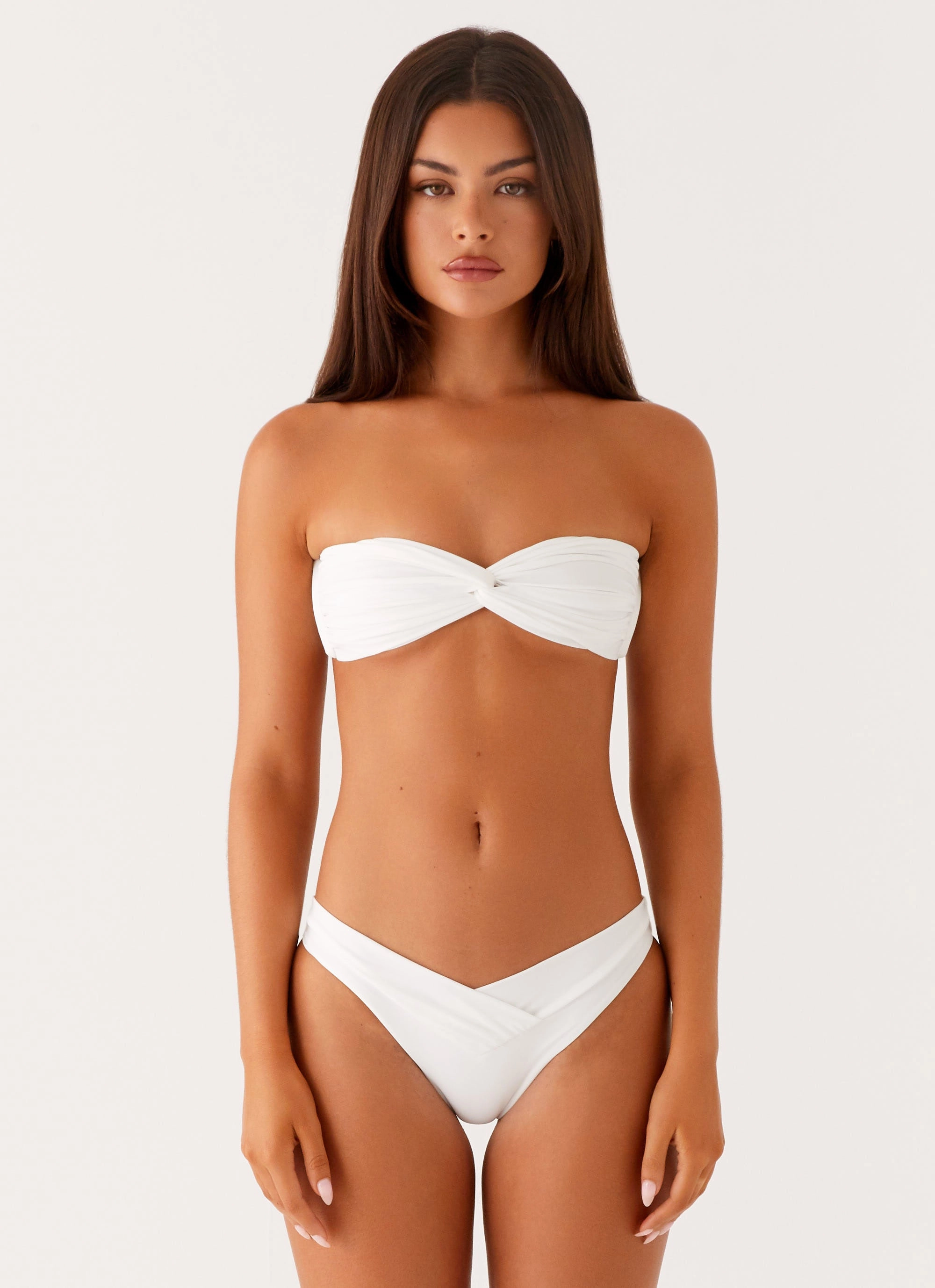 Abrasion Resistant Fabric Smooth Lock Zippers Delta Bandeau Bikini Top - White